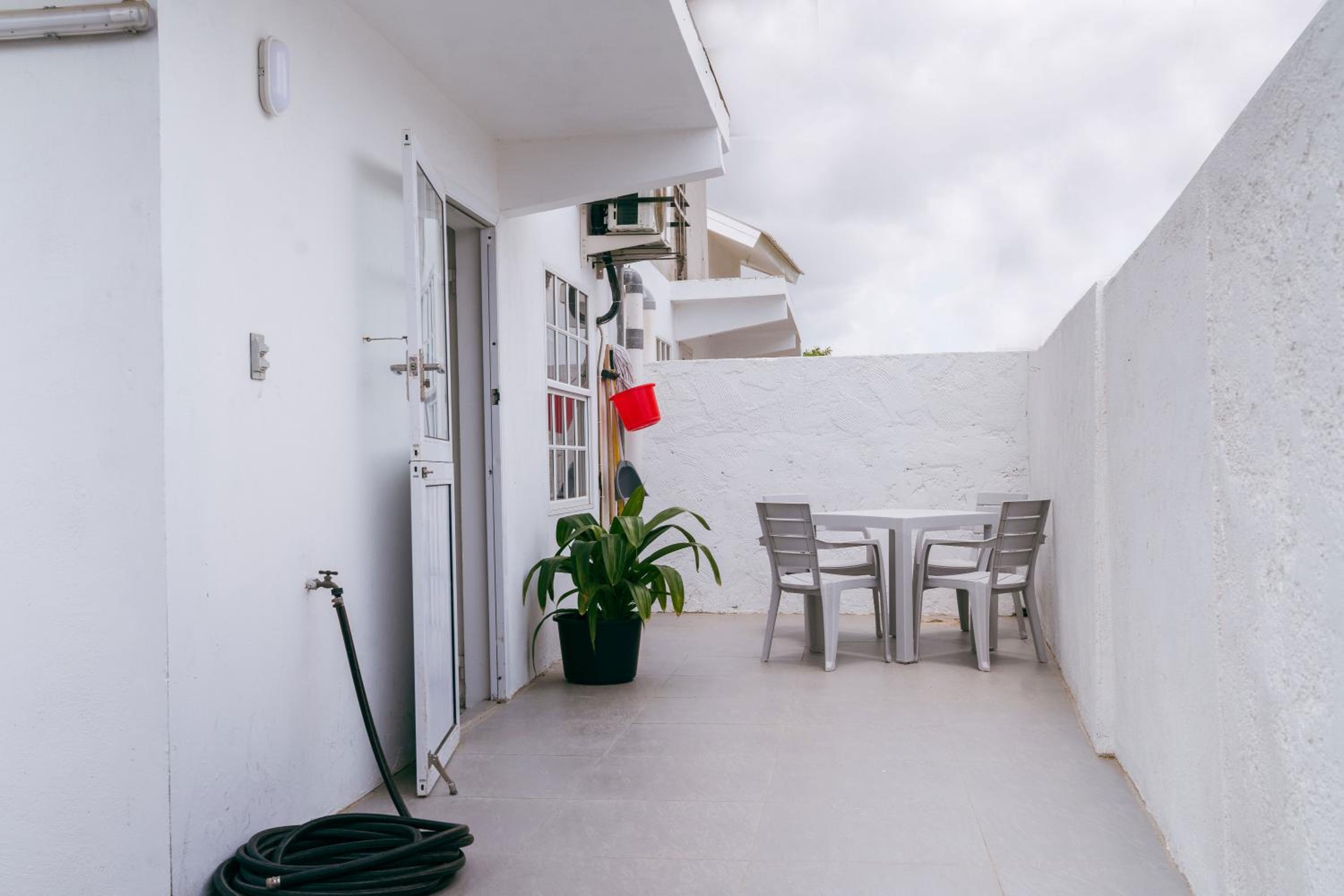 Blissful Breeze Apartments