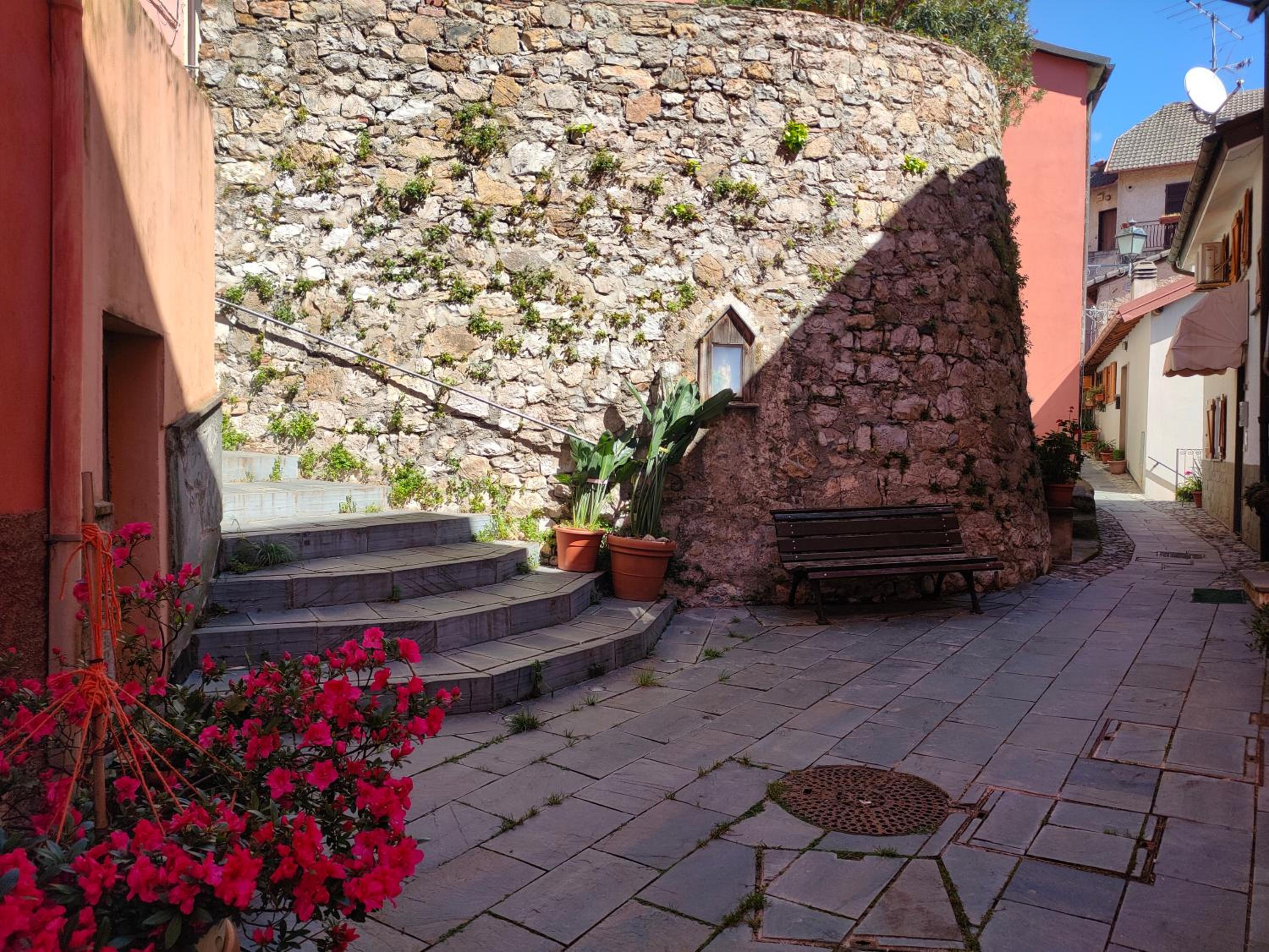 Appartamento tra le Cinque Terre, Camogli e Portofino con scorcio mare all'orizzonte