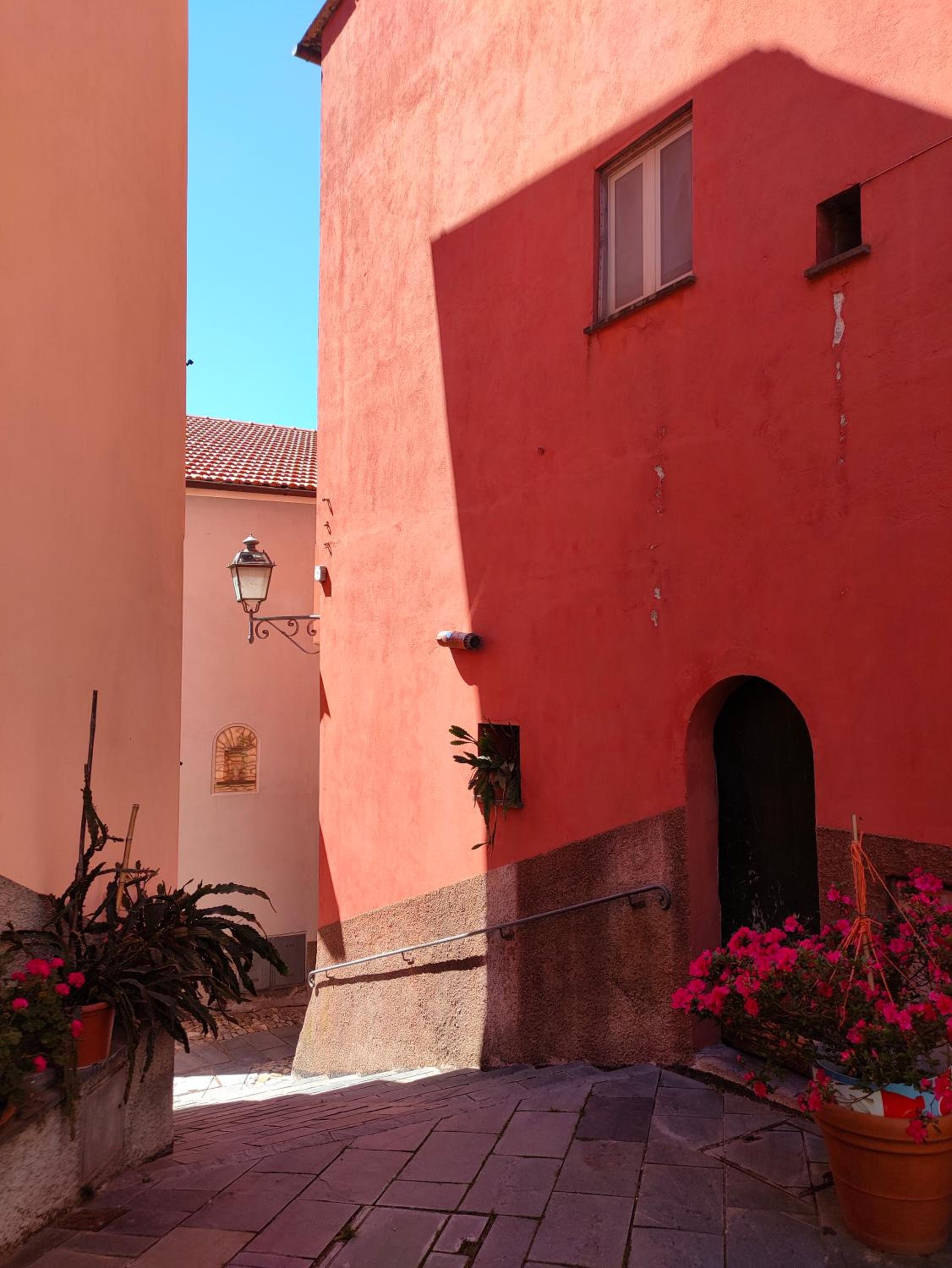 Appartamento tra le Cinque Terre, Camogli e Portofino con scorcio mare all'orizzonte