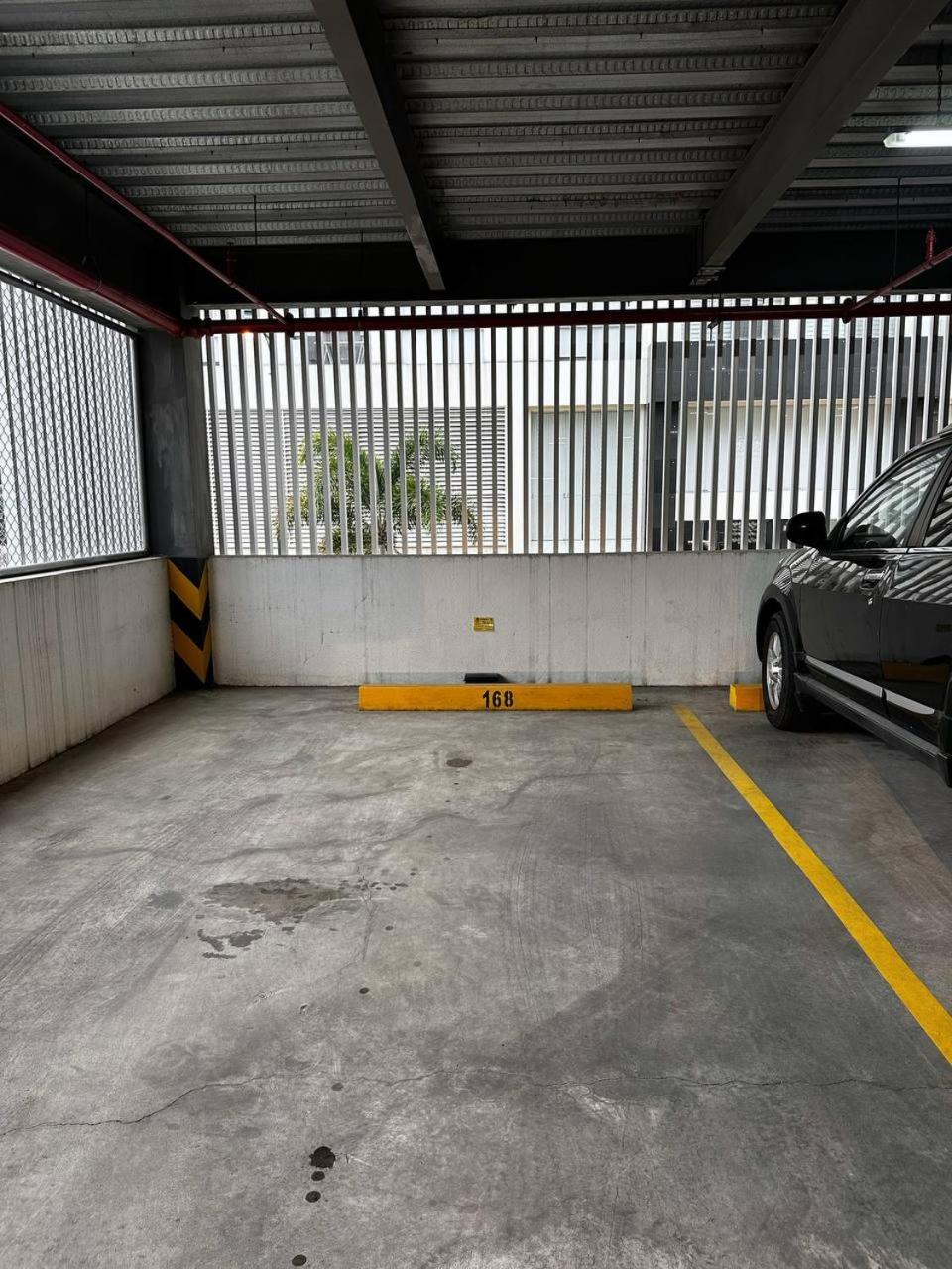 Penthouse en piso alto con vista al río, Guayaquil + PARQUEO view 5