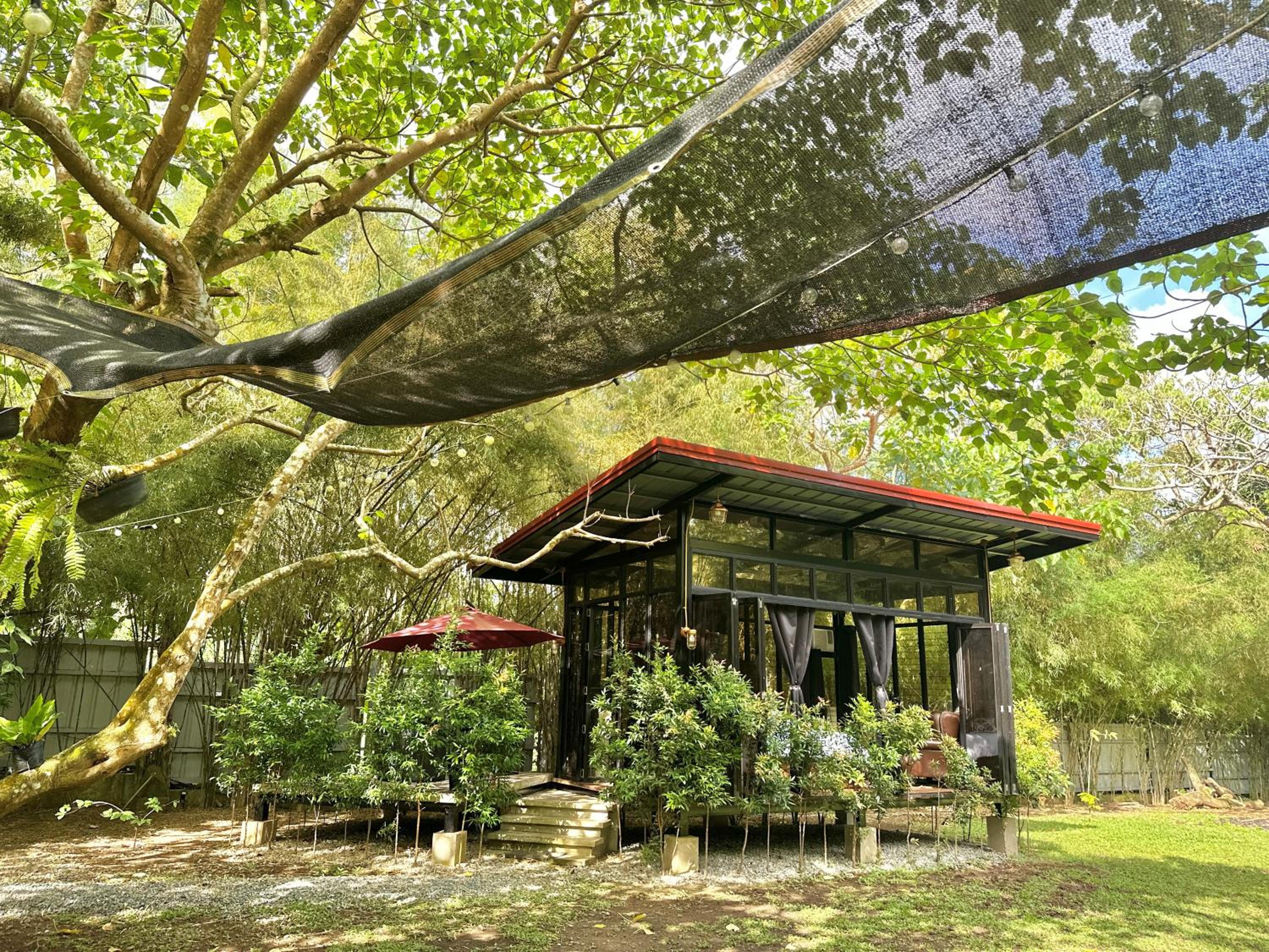 OFF THE GRID - Imagined adventures in a relaxing escape view 4