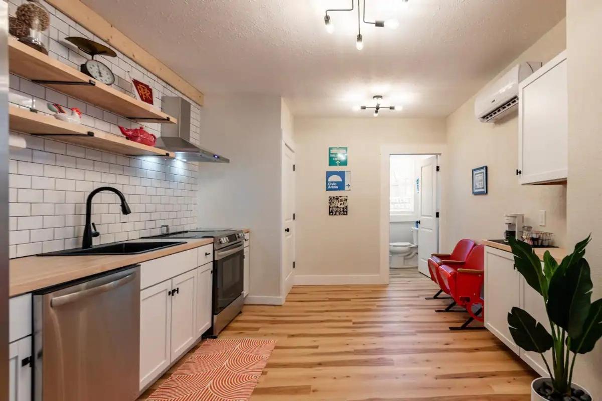 Bridge City Row House view 5
