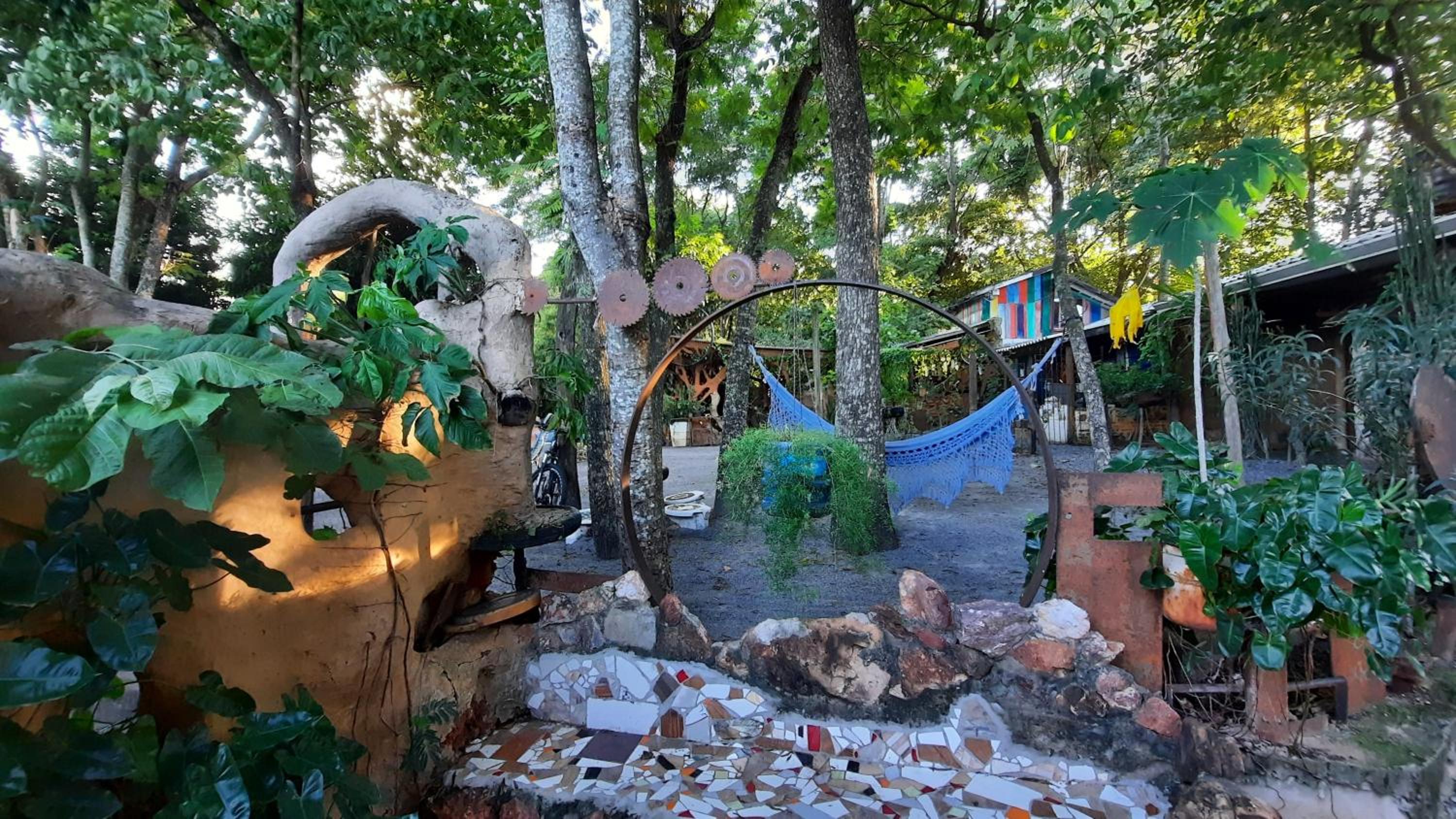NOMADAS chalés, mini casinhas, bangalôs , área de camping e cozinha compartilhada