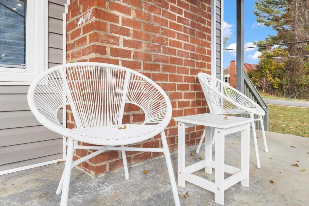 3BR house in neighborhood with ETSU JCMC VA view 4