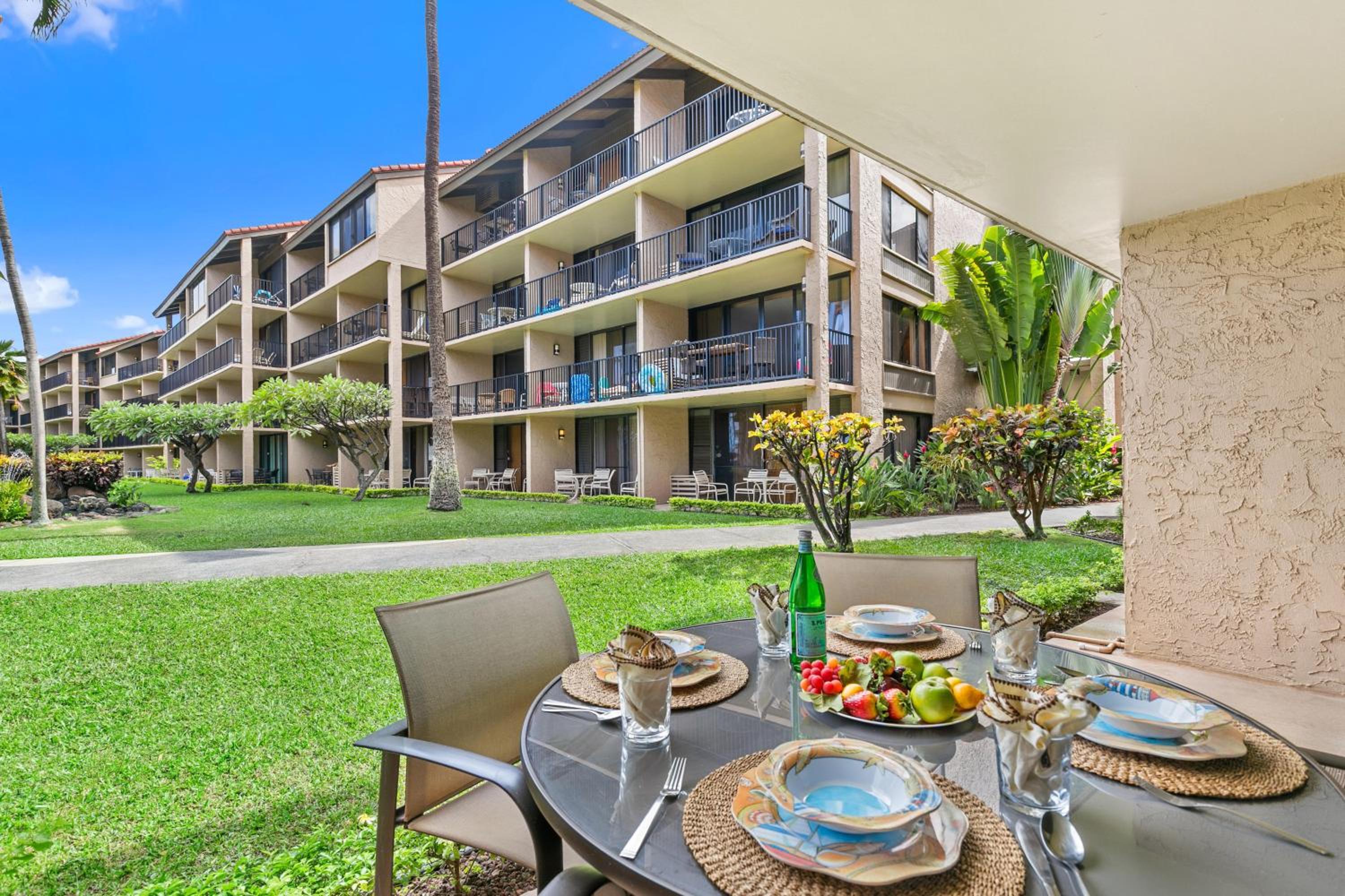 Papakea D108 · PK D108 Spacious Condo at BeachFront Resort