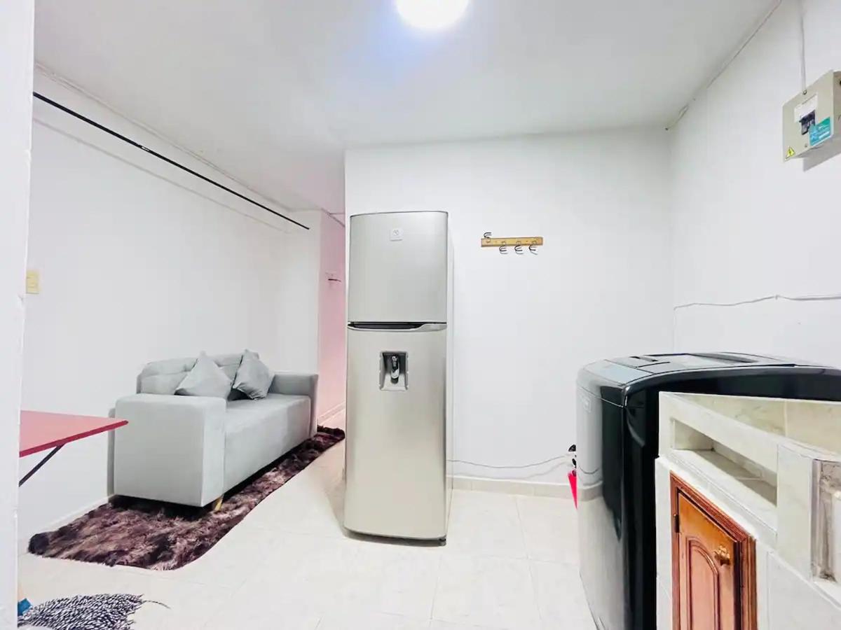 Espacio Rosado en el Corazón de Envigado