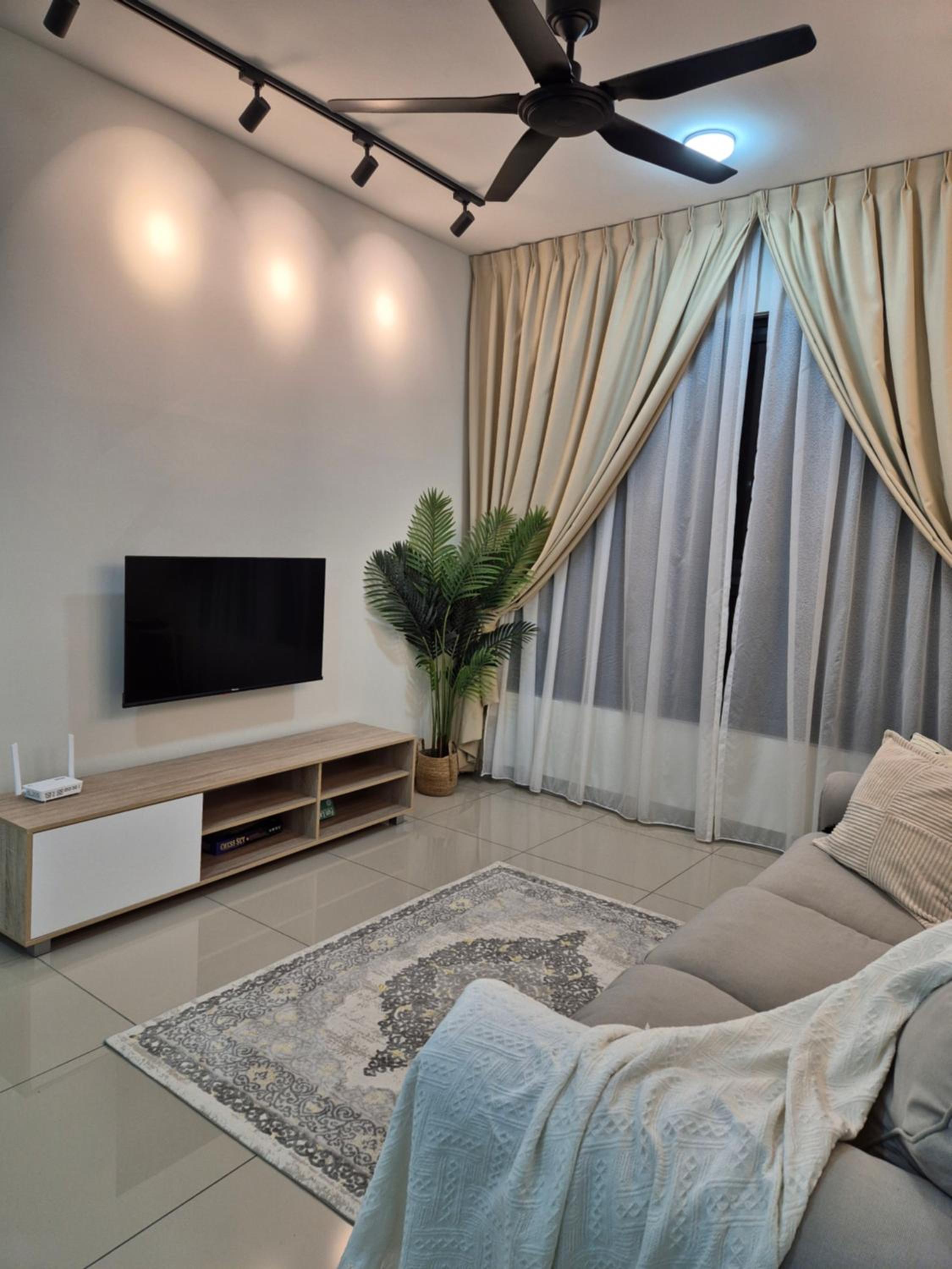 Luxury Condo at M Vertica KL City