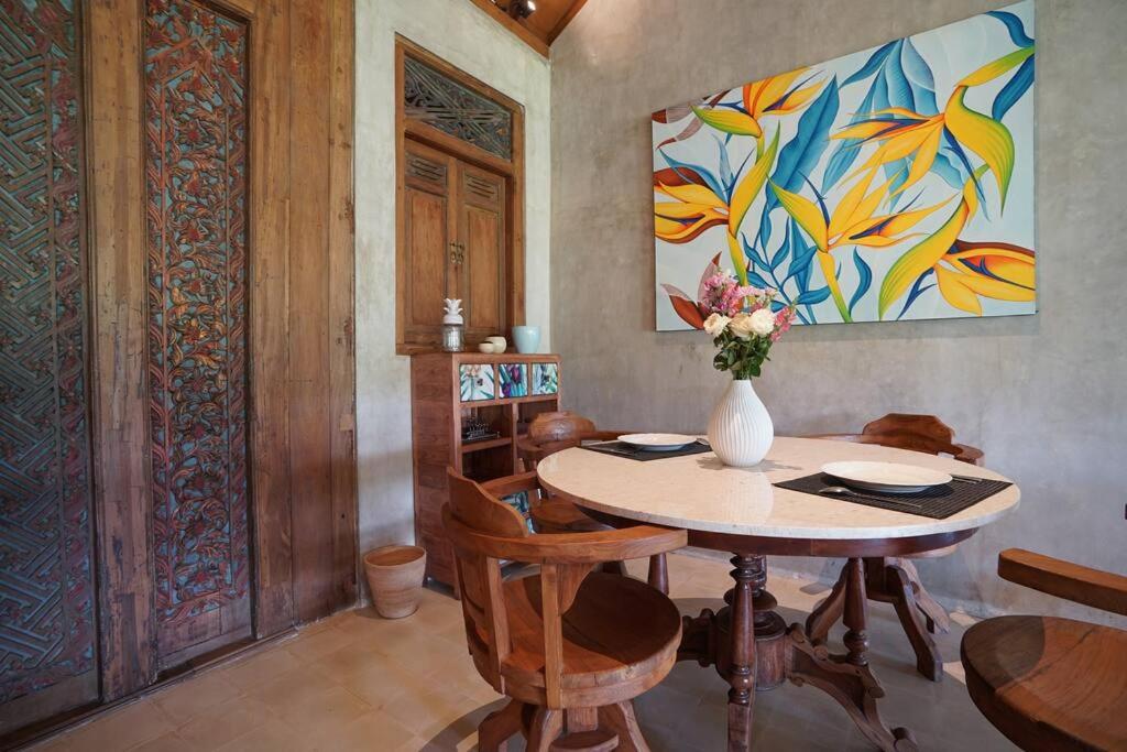 Villa Madura - new 3 BR Villa w/ rice paddy view