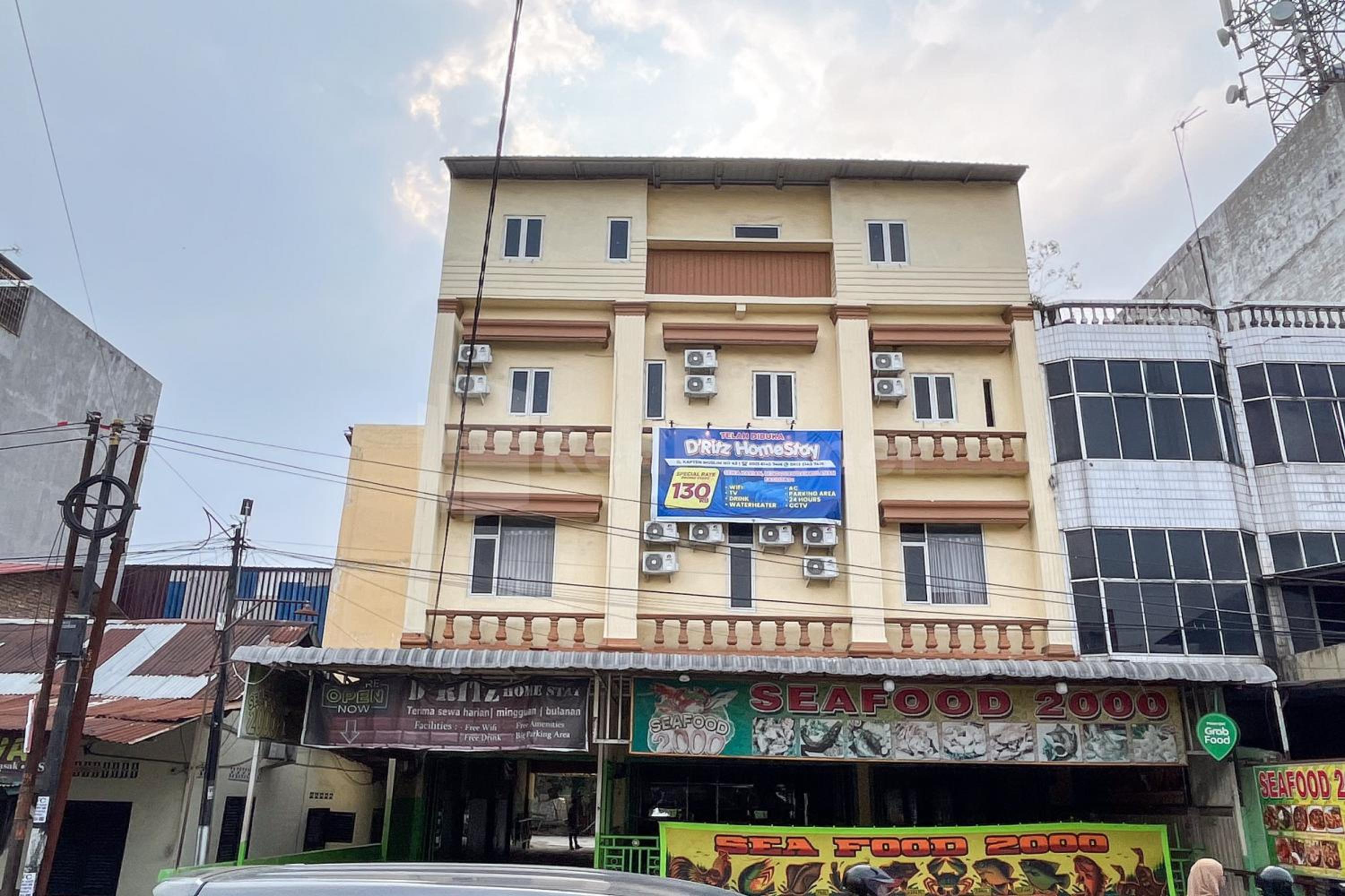 Golden Ritz Homestay Medan Mitra RedDoorz
