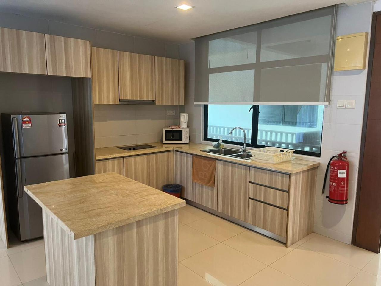 Samsuria Beach Apartment Resort