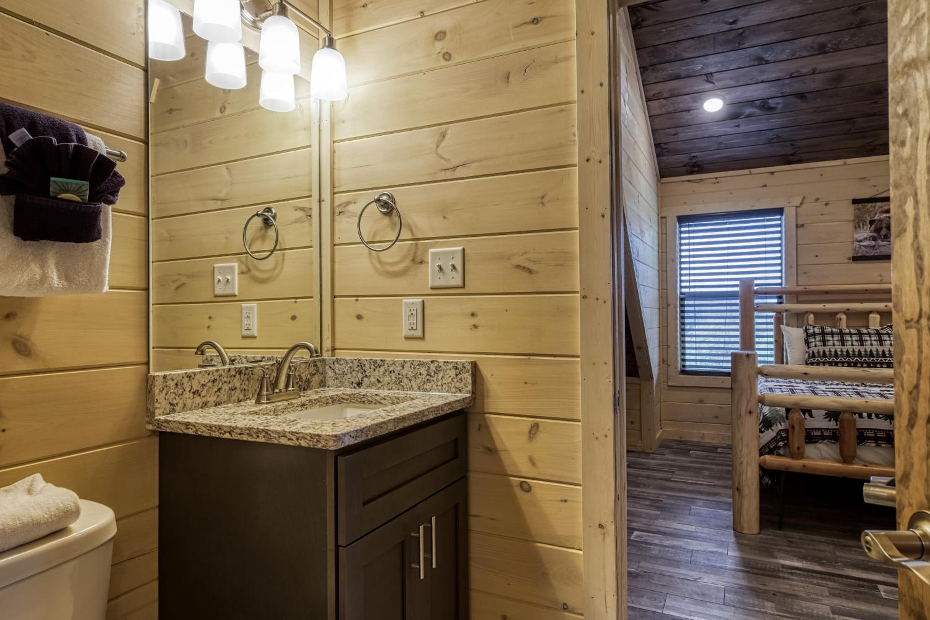 Adventure Splash - Smoky Mountain Retreats Cabins with Private Indoor Pool, Hot Tubs & Fun!