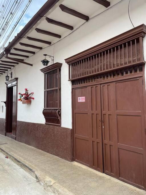 Apartaestudio cerca a parque Zapatoca