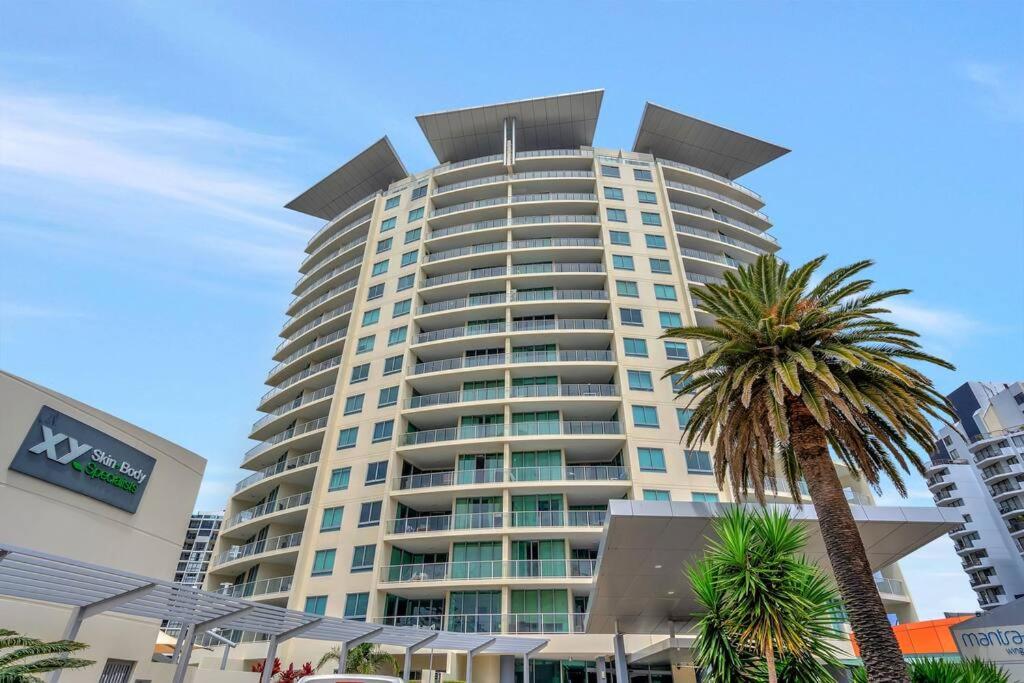 Wings Luxury Apartment Netflix