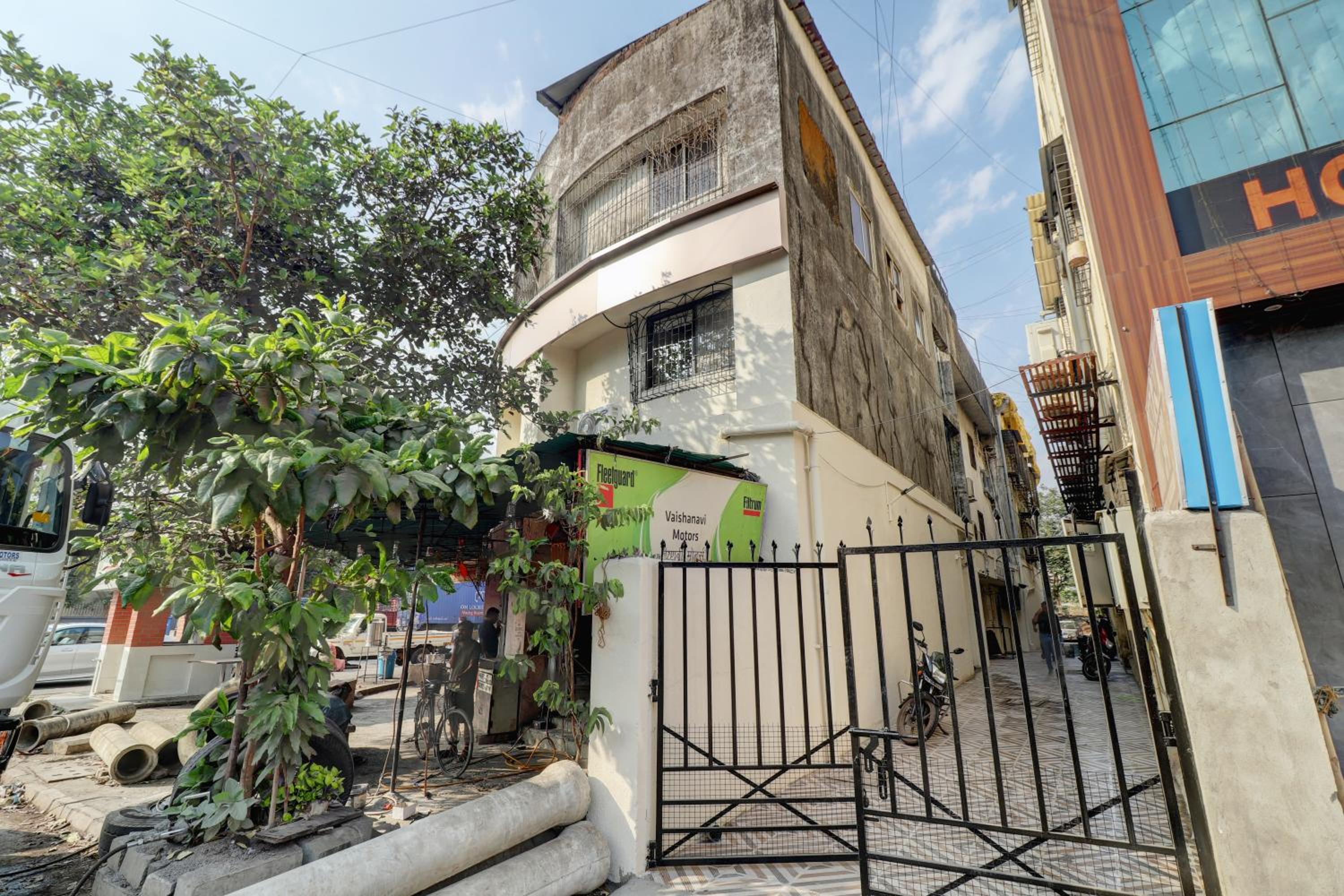 Raman Dormitory