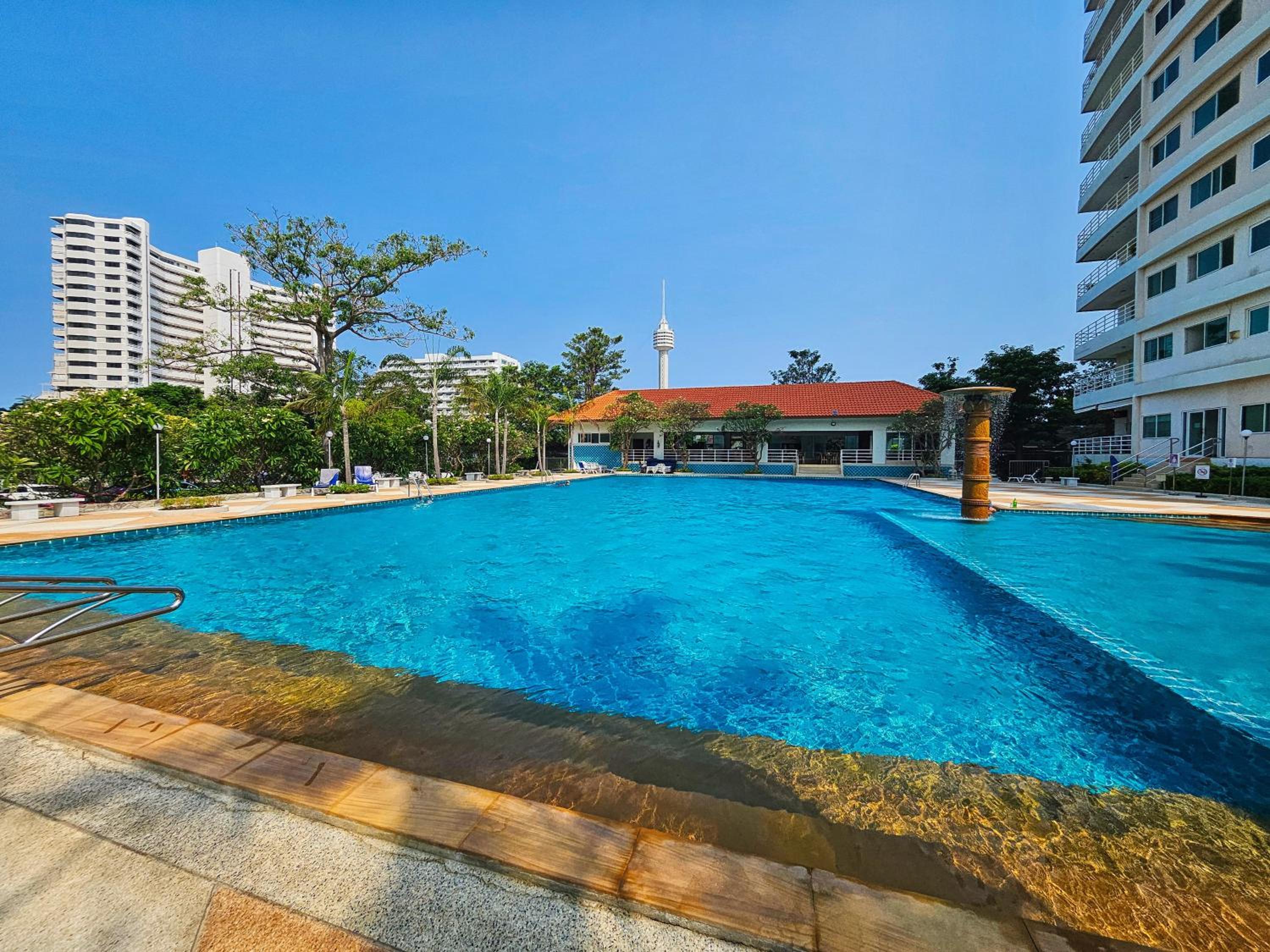 View Talay 5 Jomtien Beachfront