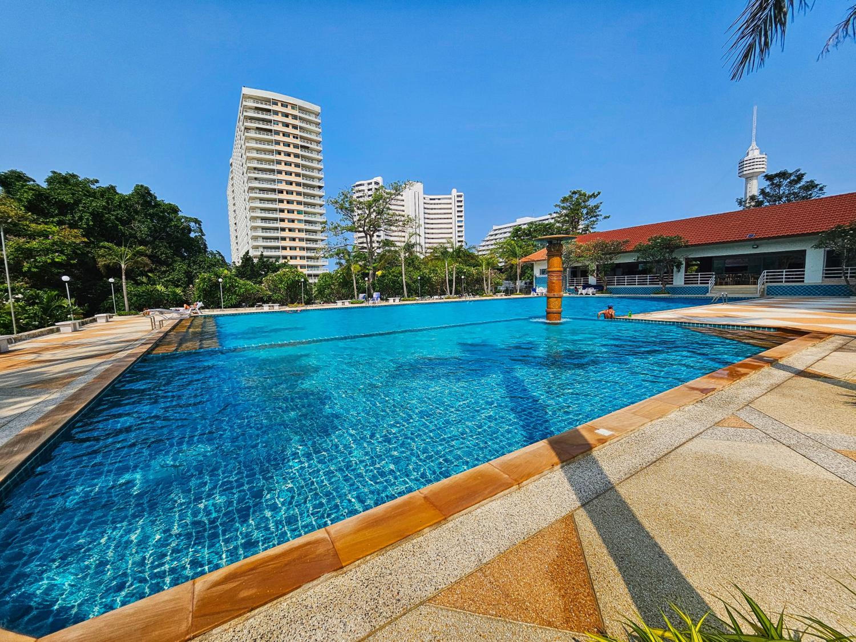 View Talay 5 Jomtien Beachfront