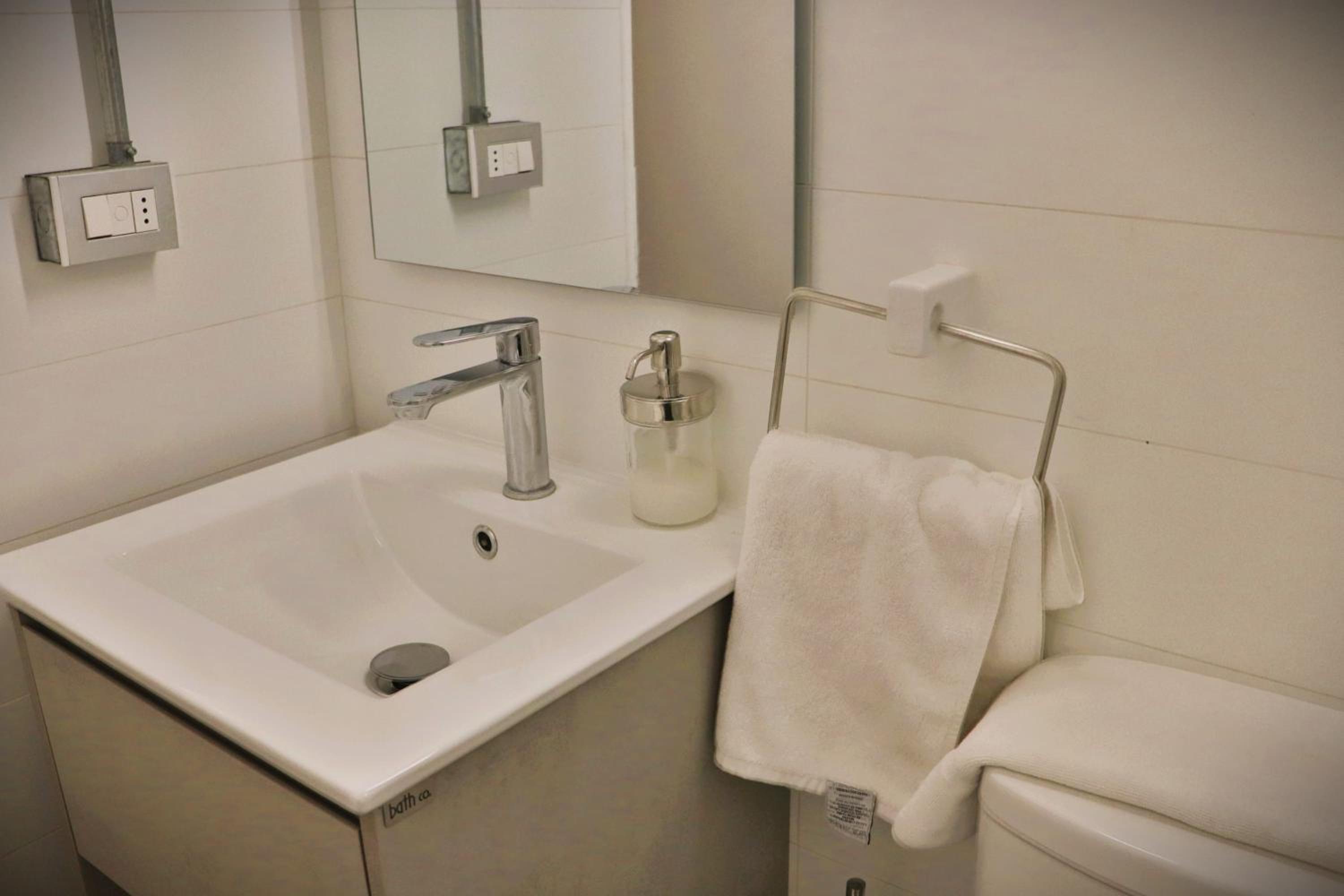 HOM I Apartamento 1D1B 4PAX En Calle Monjitas