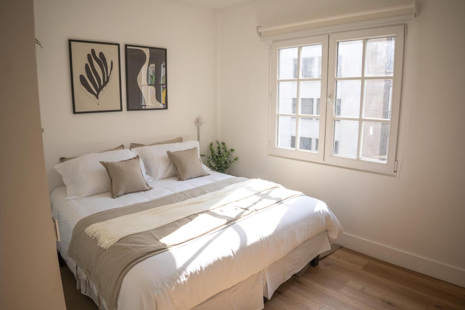 HOM I Comodo y Luminoso Depto Studio en Santiago Centro