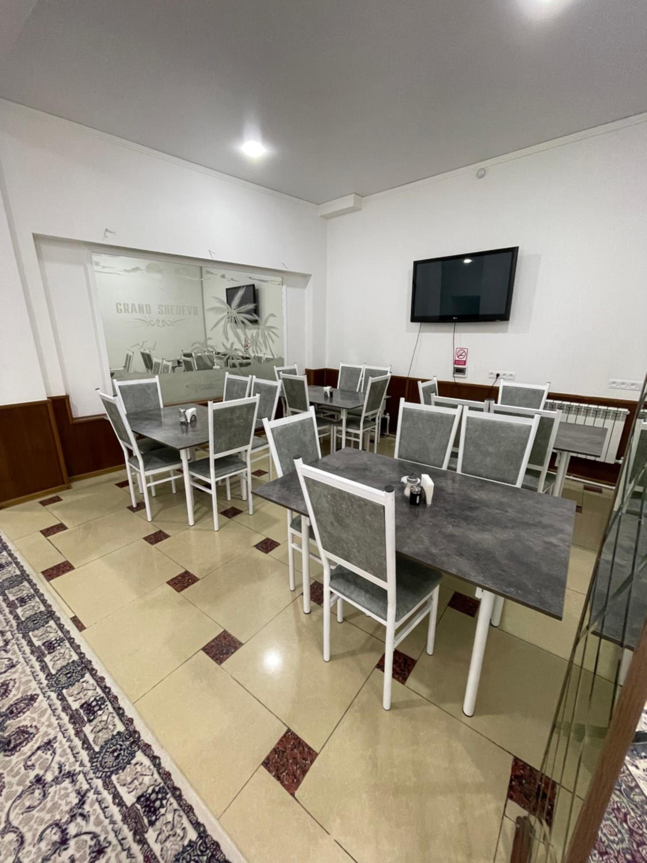 GRAND SHEDEVR