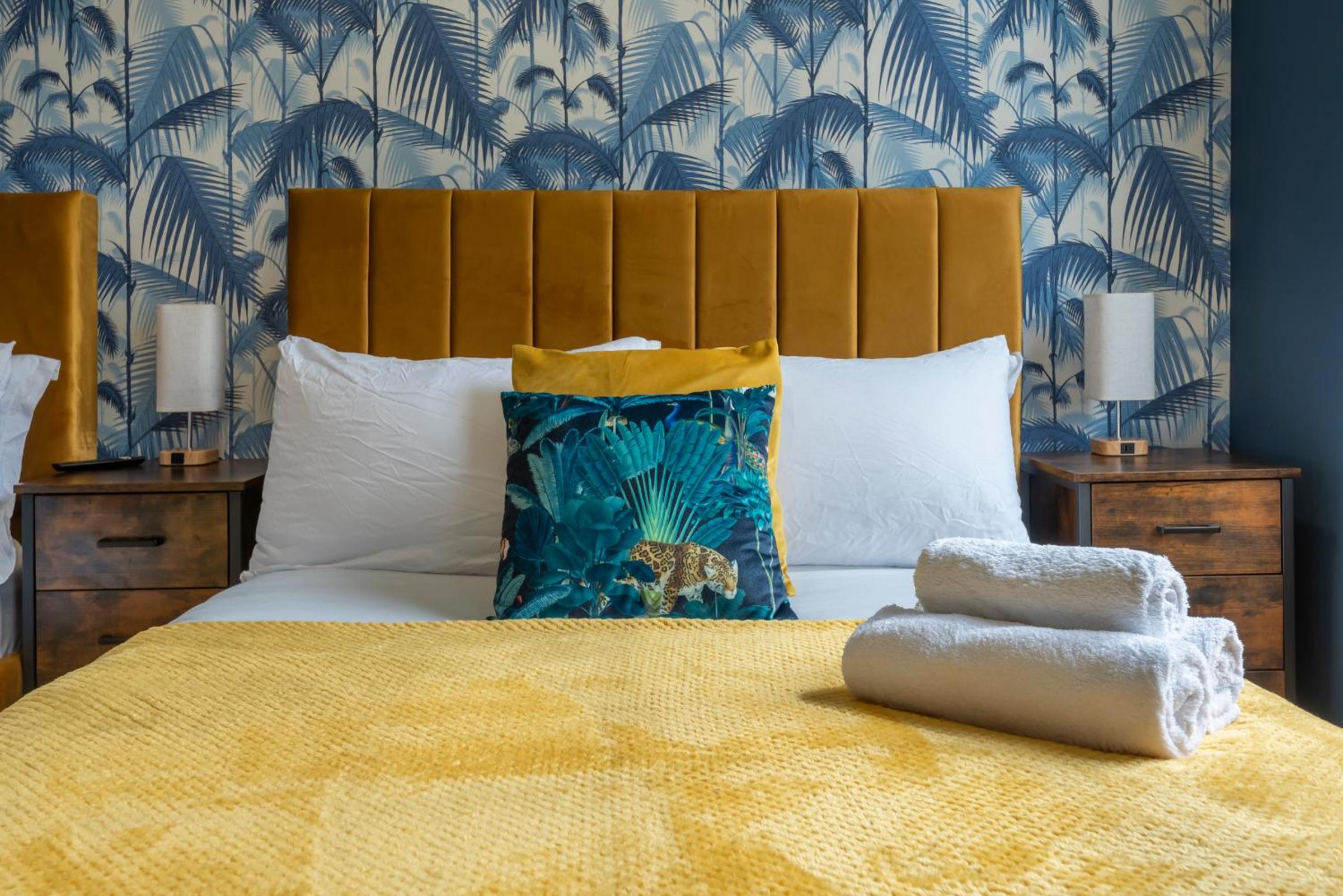 Adorable, Comfy Flat Walk Paddington/Elizabeth Stn