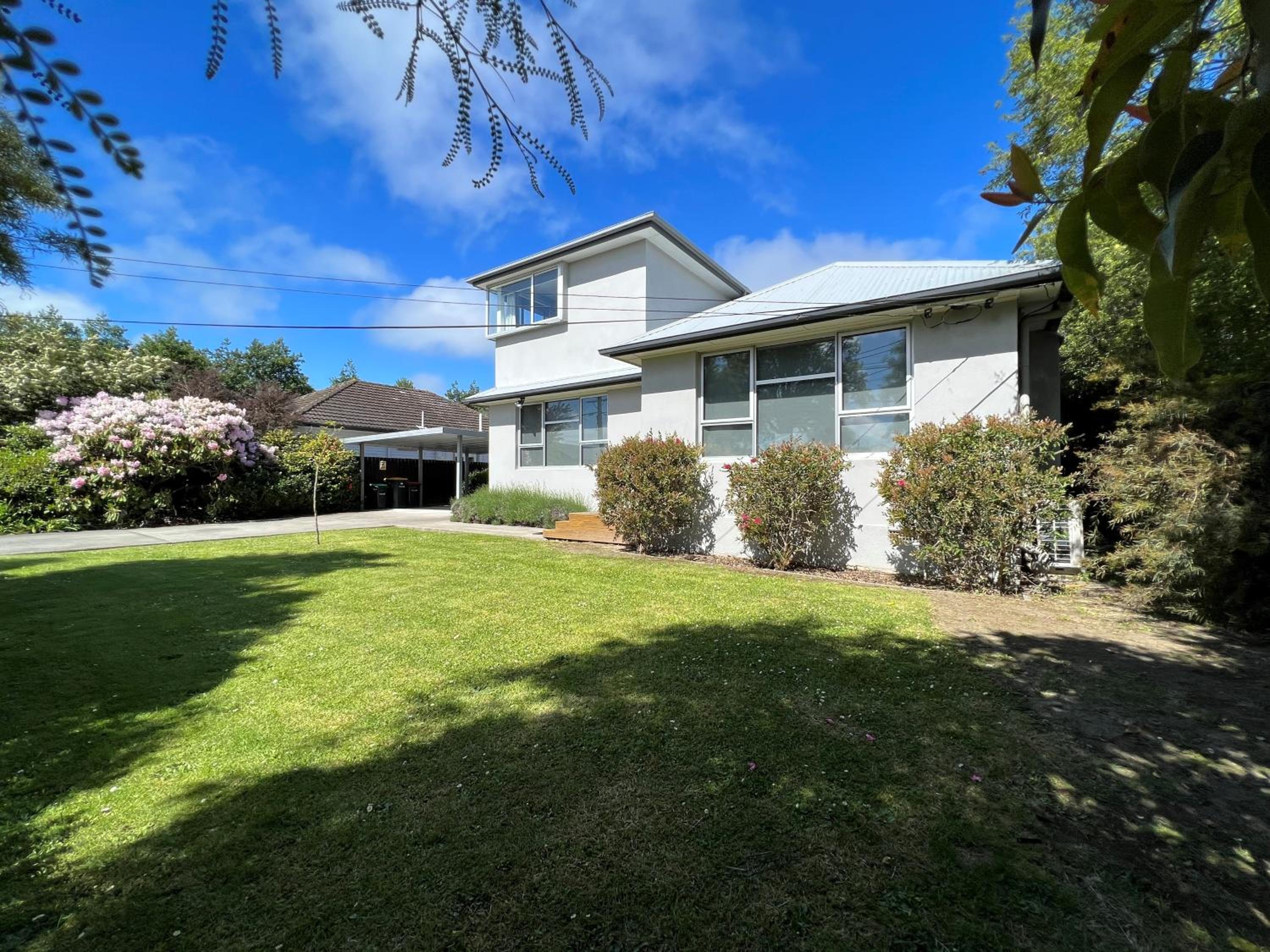 Charlesworth Villa - Christchurch Holiday Homes