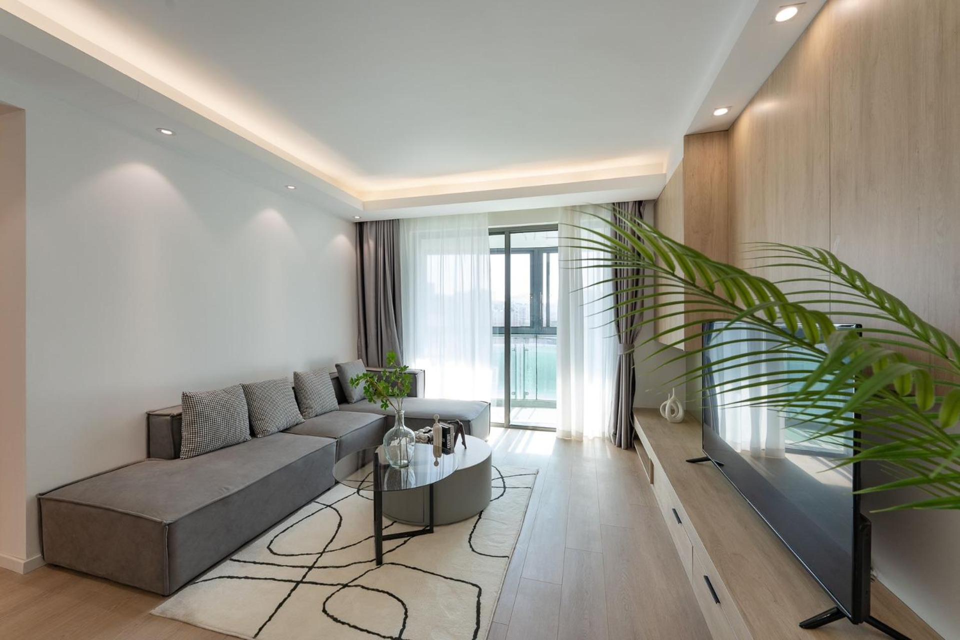 Eastern Hub - TianZi Fang Branch Xintiandi Taipuqiao near the Bund Sunny Cozy Deluxe Room