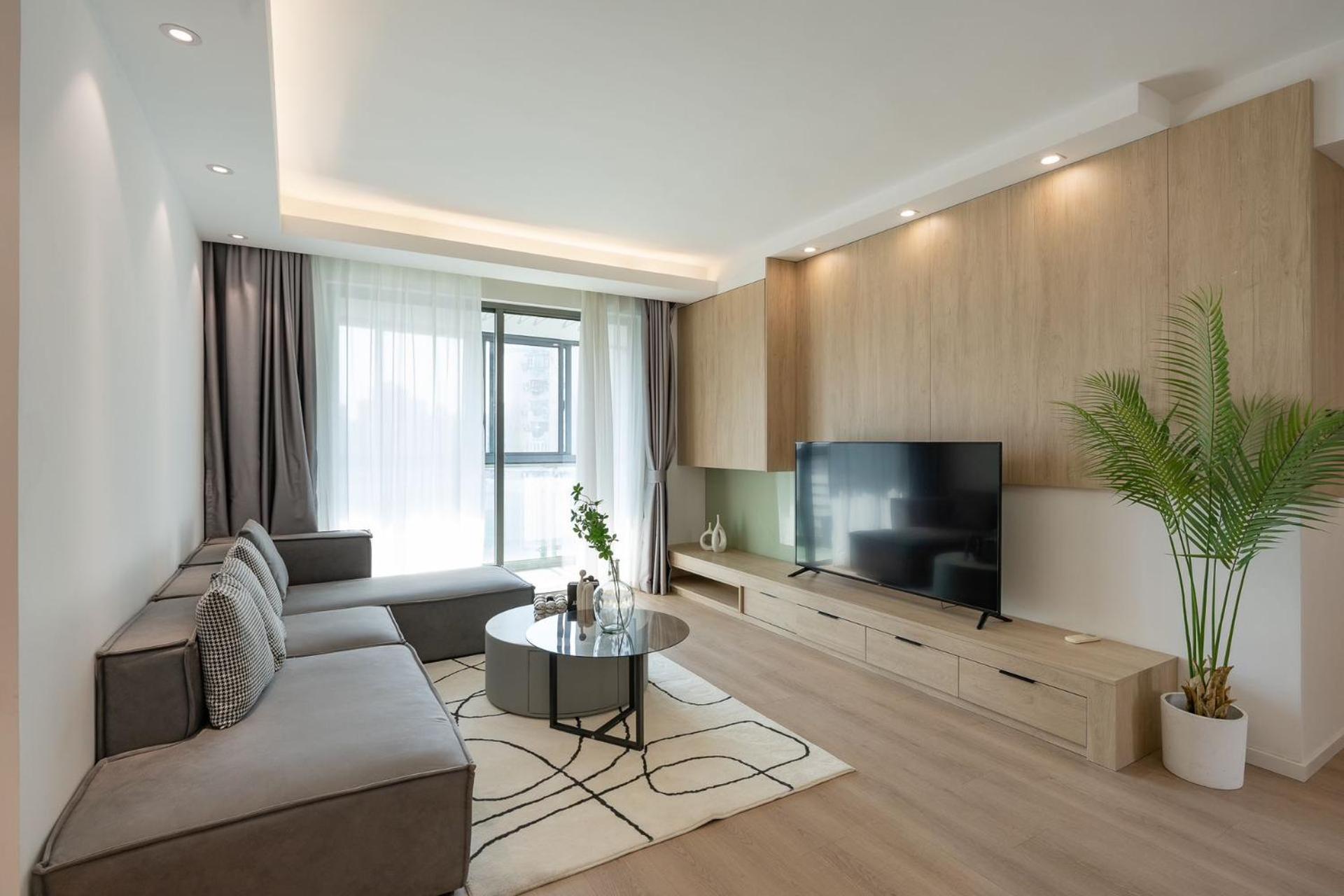Eastern Hub - TianZi Fang Branch Xintiandi Taipuqiao near the Bund Sunny Cozy Deluxe Room