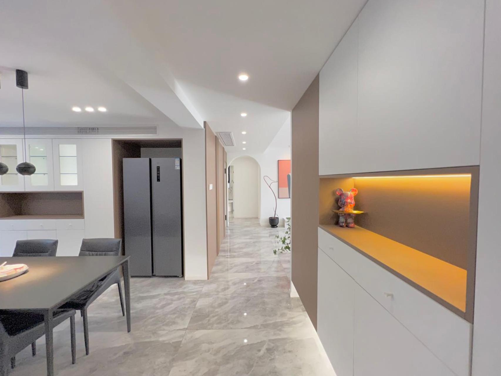 Eastern Hub - Jing'an Temple Branch Sunny Capital, Deluxe 3-Bedroom Apartment, Extra Large Space with Free Mahjong