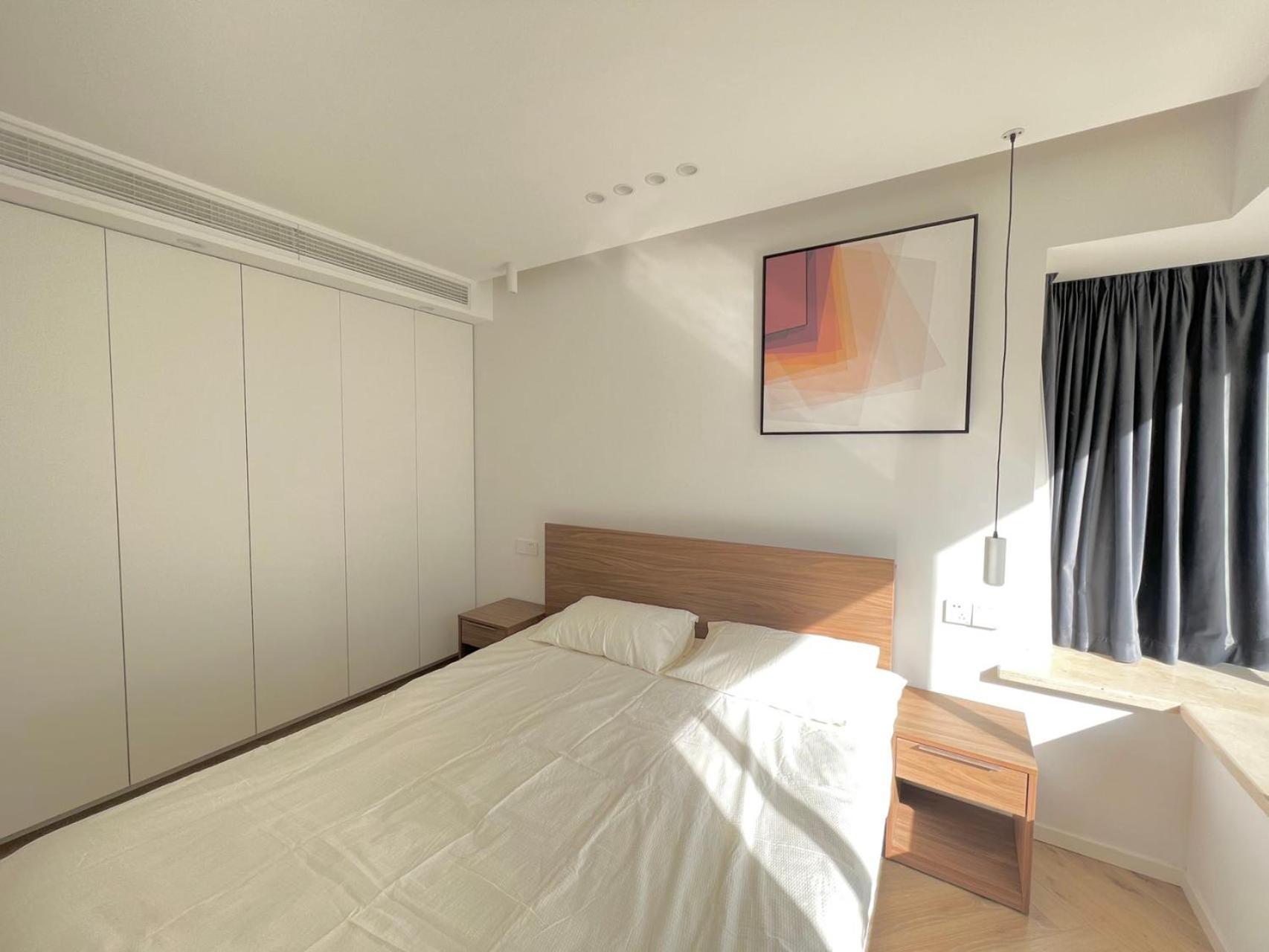 Eastern Hub - Jing'an Temple Branch Sunny Capital, Deluxe 3-Bedroom Apartment, Extra Large Space with Free Mahjong