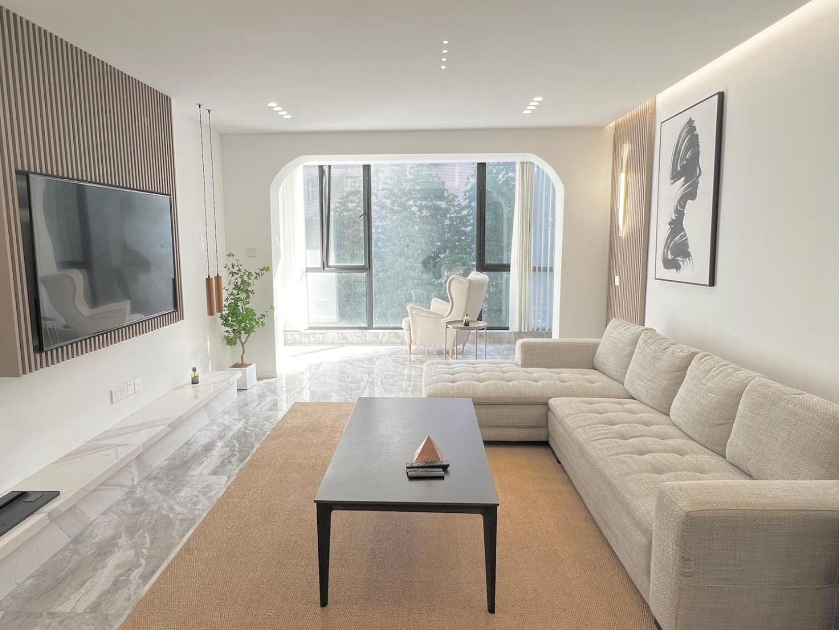 Eastern Hub - Jing'an Temple Branch Sunny Capital, Deluxe 3-Bedroom Apartment, Extra Large Space with Free Mahjong
