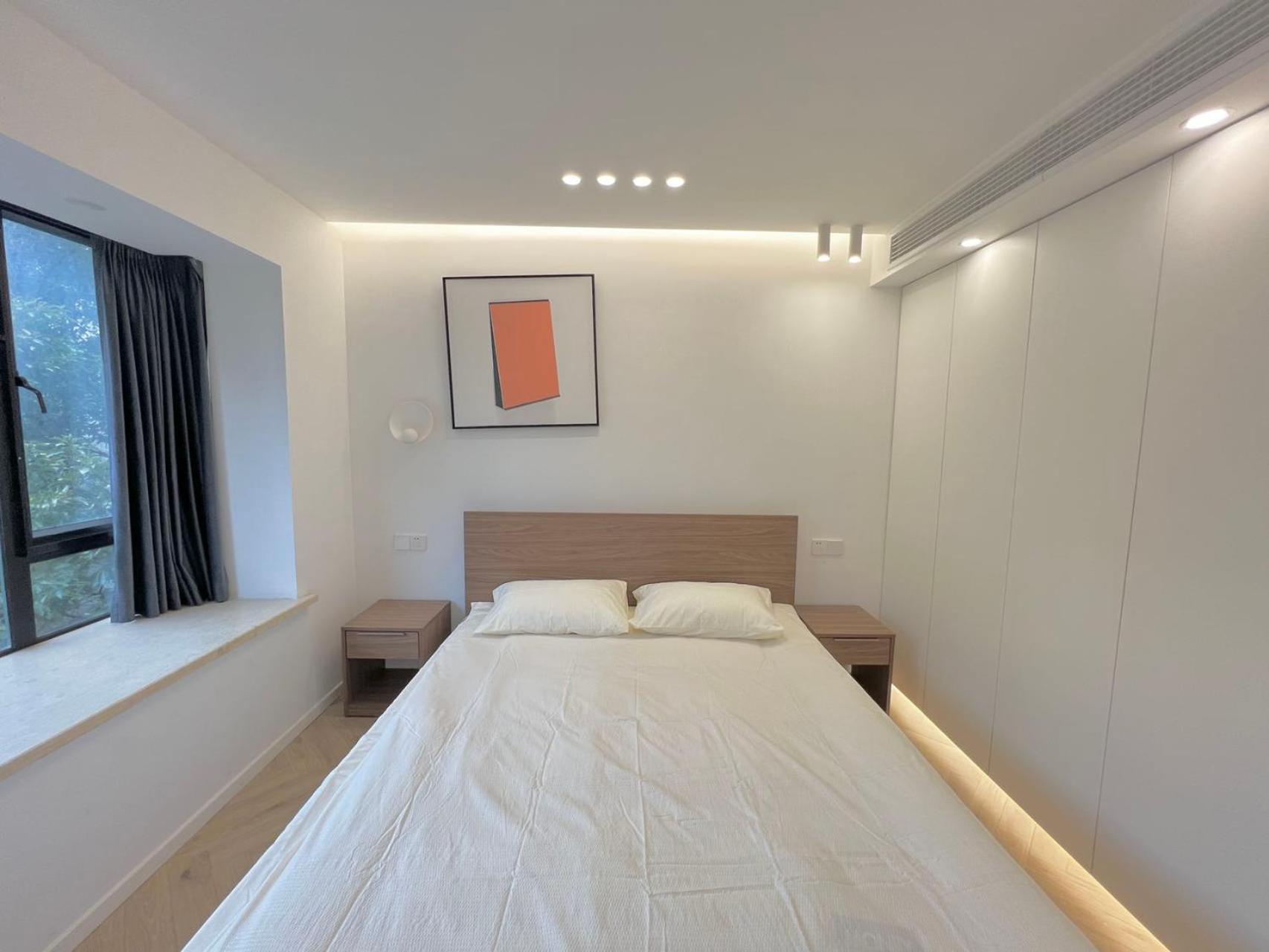 Eastern Hub - Jing'an Temple Branch Sunny Capital, Deluxe 3-Bedroom Apartment, Extra Large Space with Free Mahjong