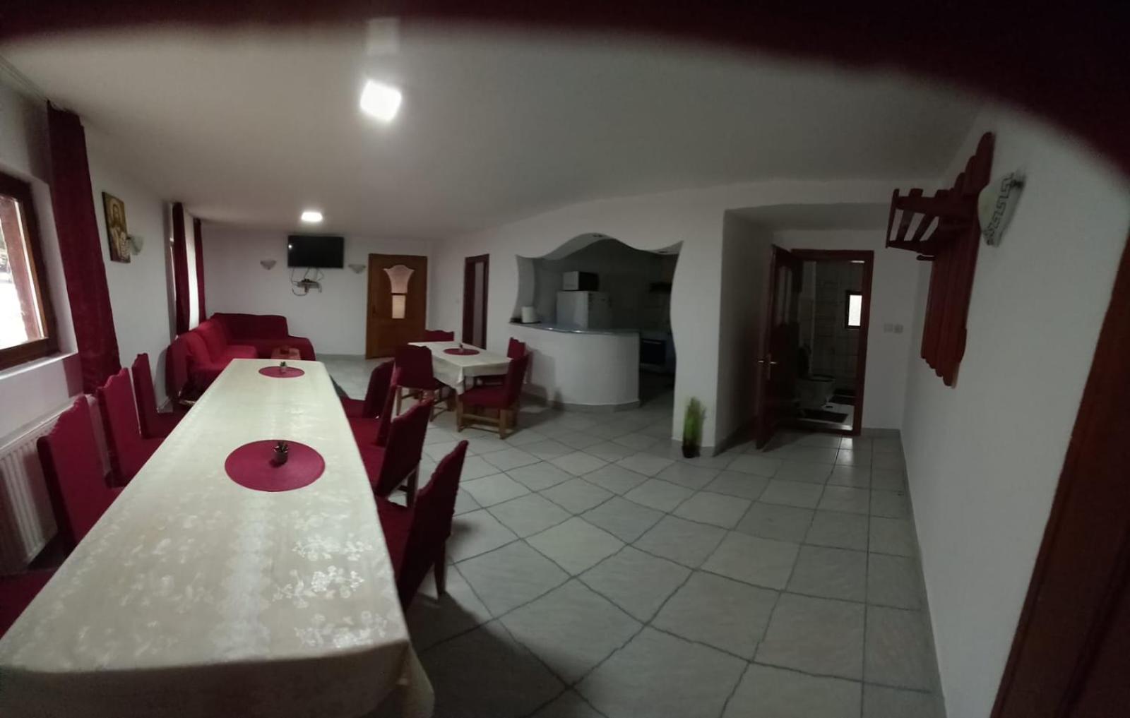 La Marian pensiune restaurant