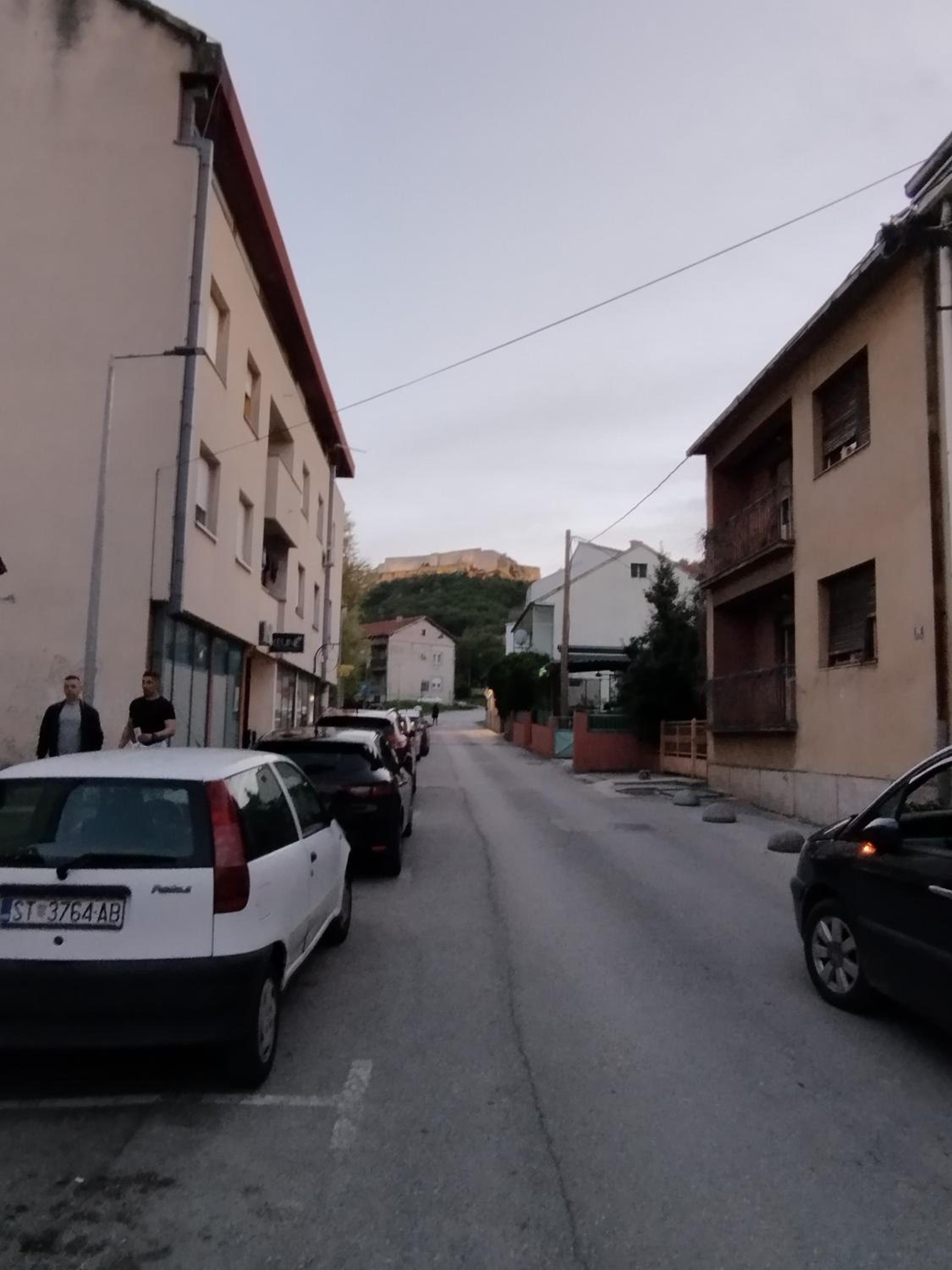 Photo 33
