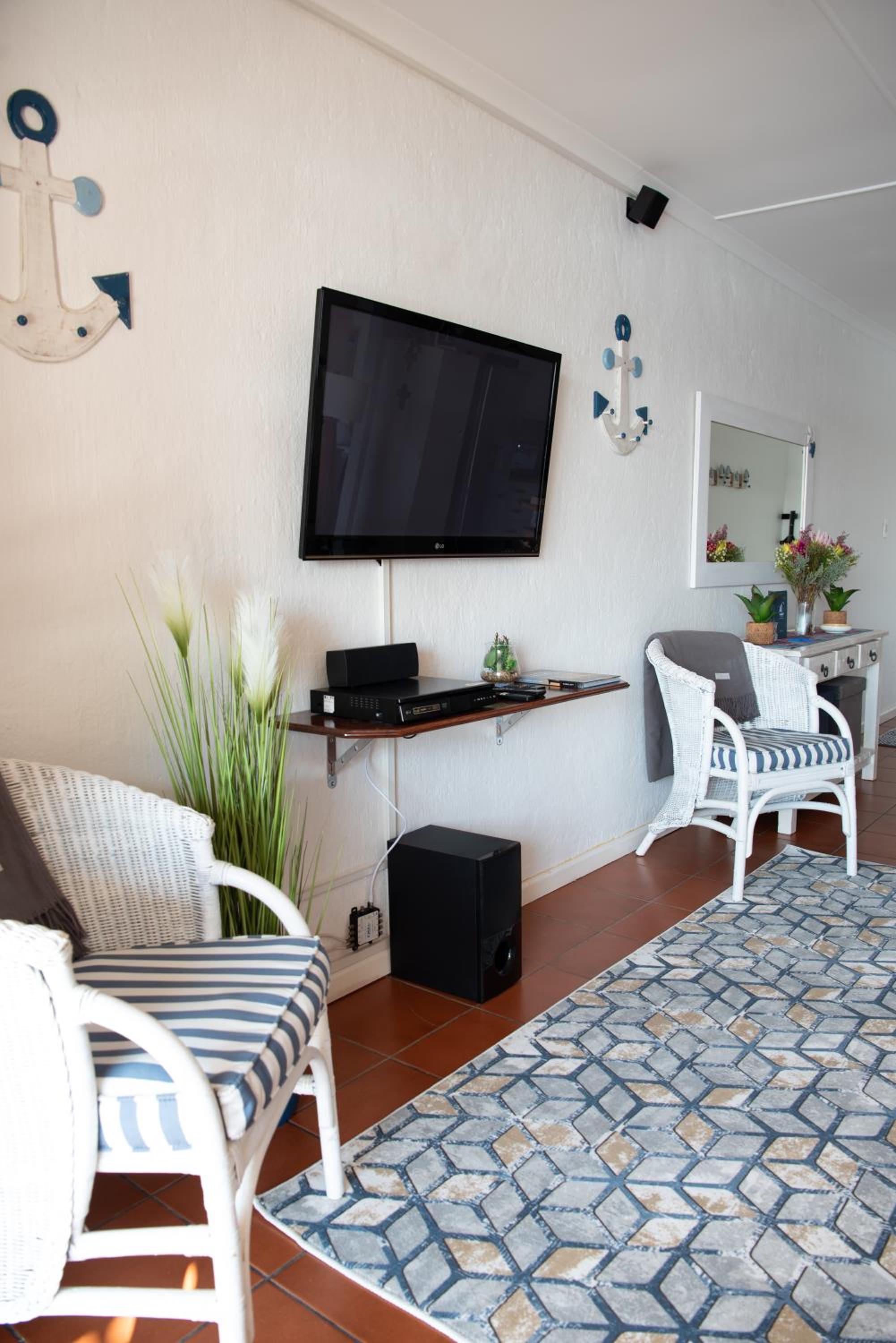 Macs Cove, Marina Martinique view 2