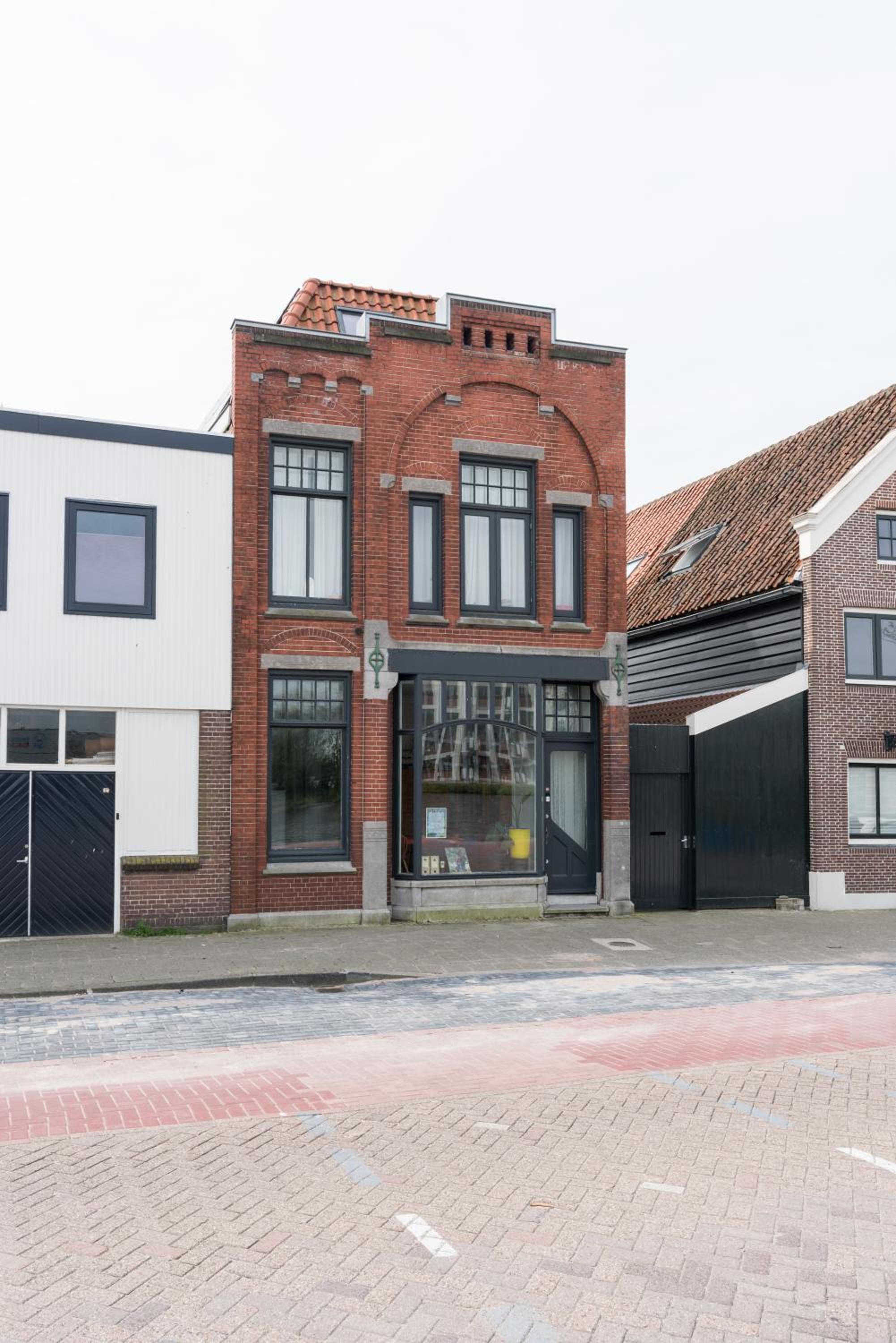 Pakhuis aan de Zaan