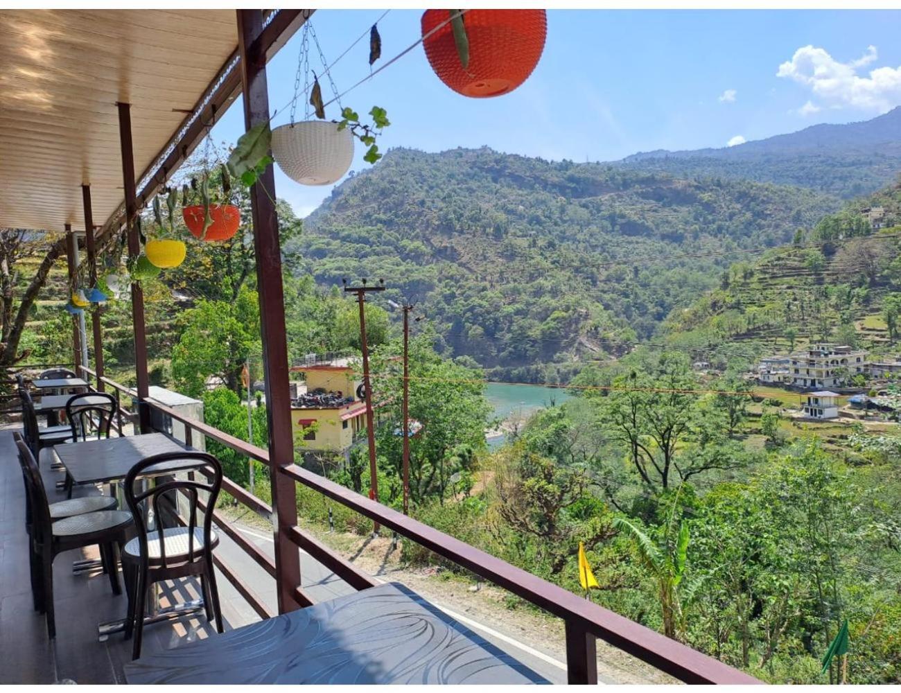 Kedar Chaukhamba Homestay, Ukhimath view 4