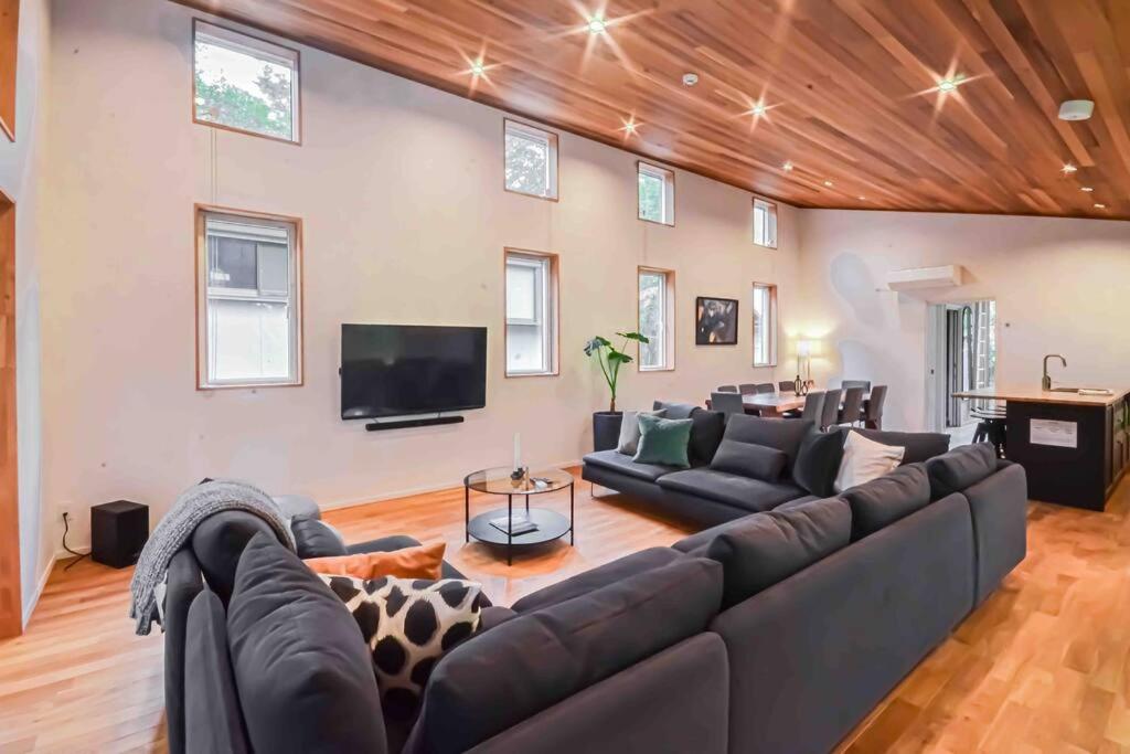 Hakuba Elgin- Brand new exquisite luxury villa