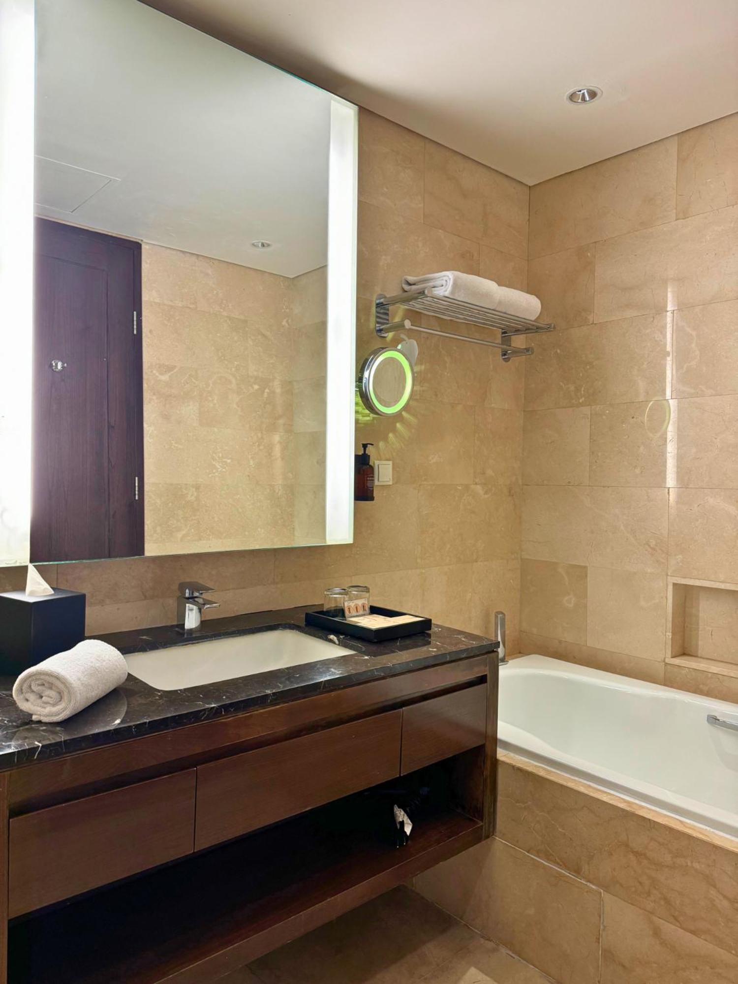 Ascott Kuningan Jakarta photo 43 of 68