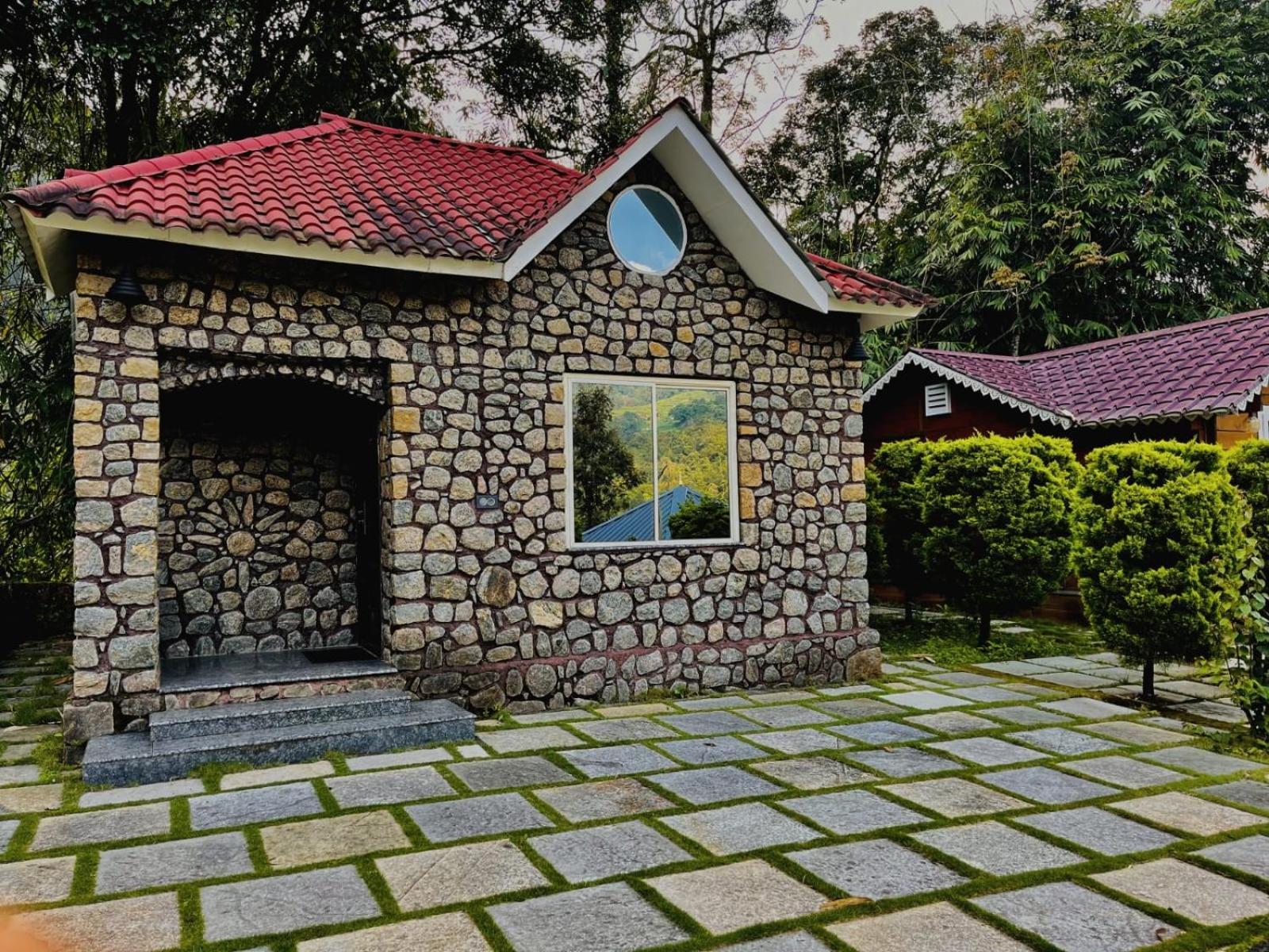 Stone House Ville view 3