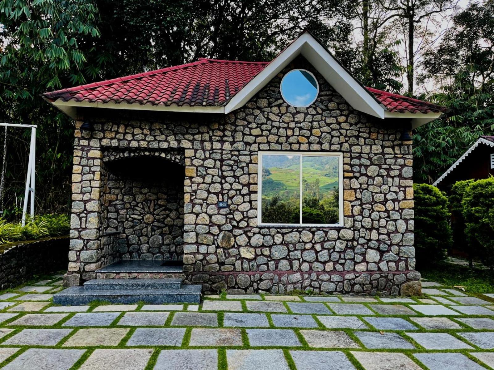 Stone House Ville view 5