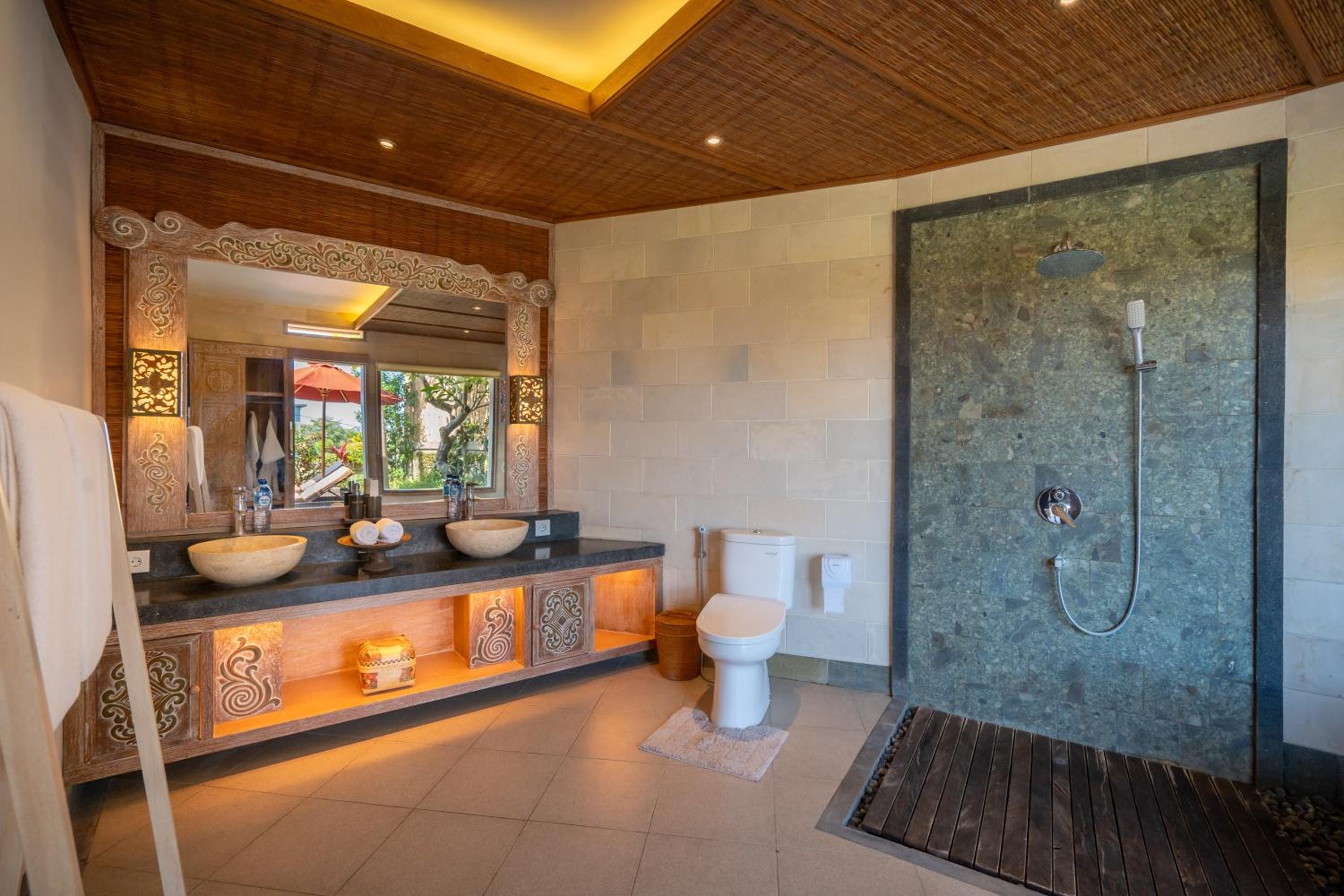 Tala Honeymoon Private Villa