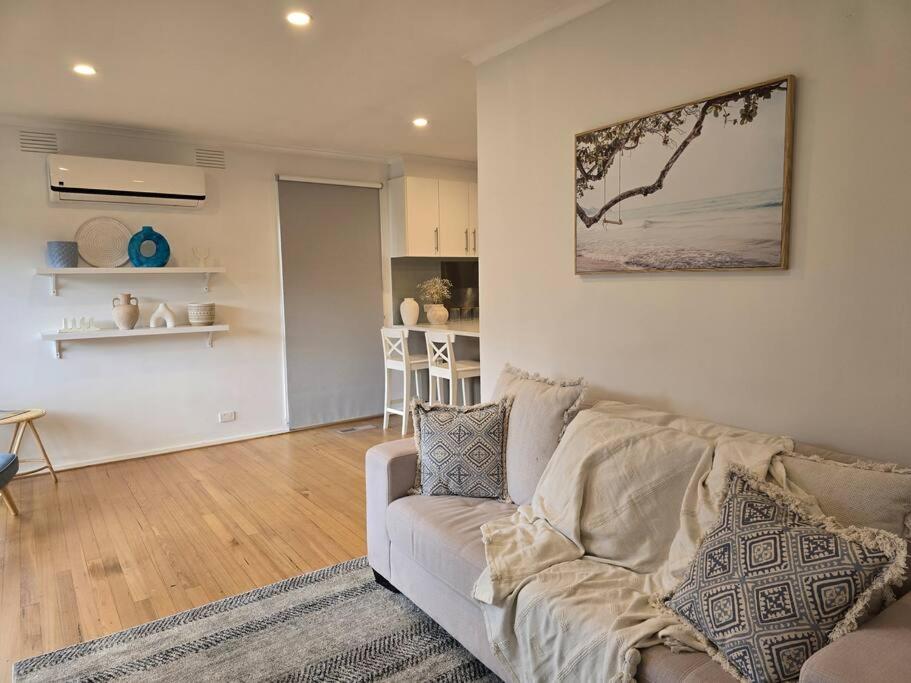 Meadow View Cottage