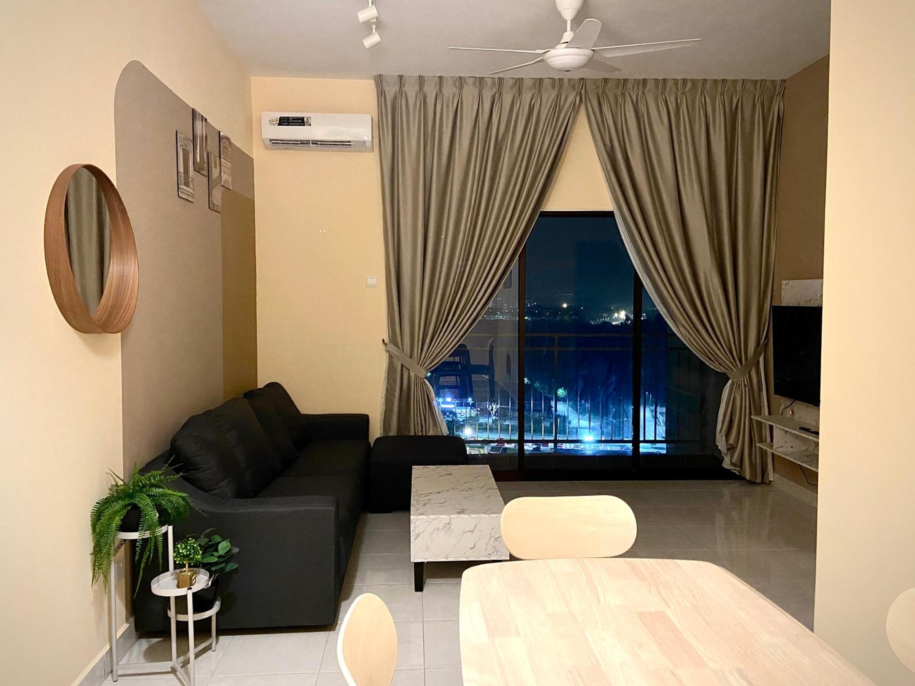 Youth City Nilai Muji Style Homestay near KLIA photo 1