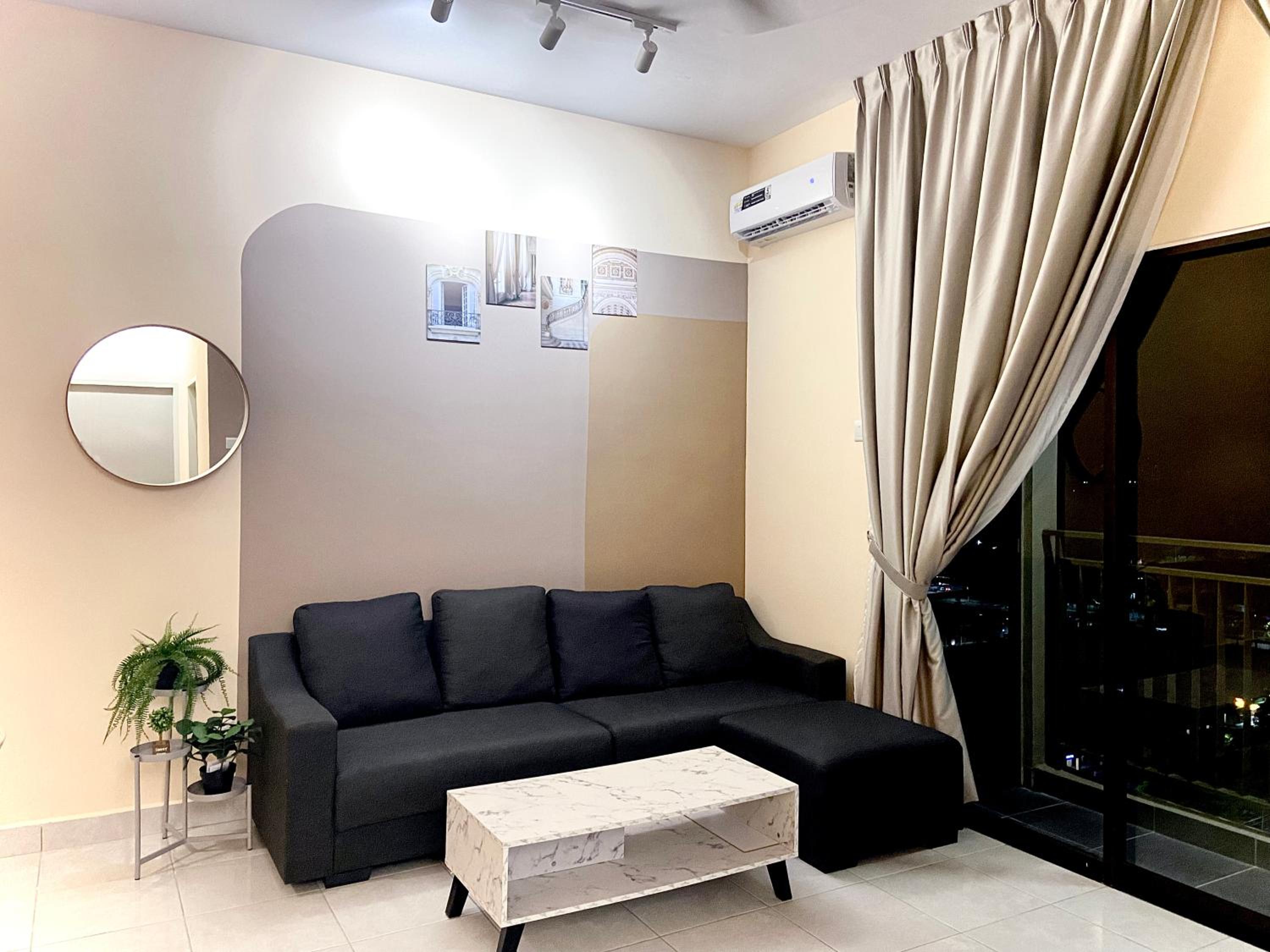 Youth City Nilai Muji Style Homestay near KLIA photo 2