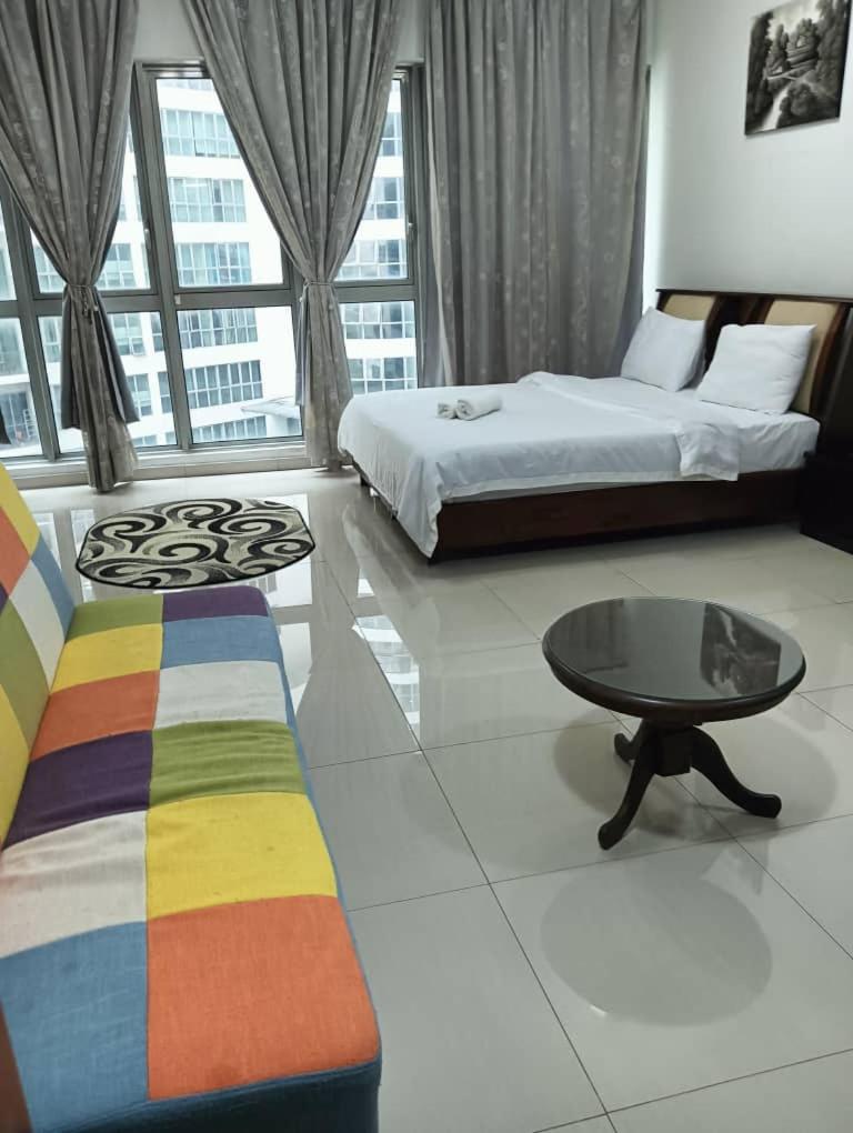 MyRehat Regalia Residences
