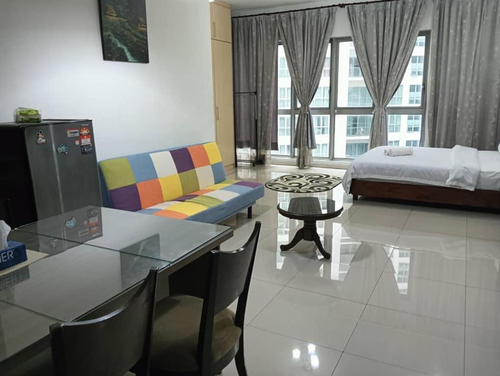 MyRehat Regalia Residences