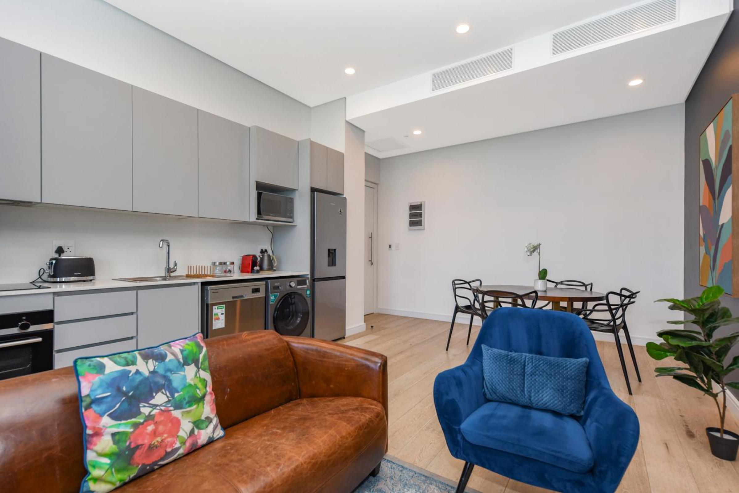 Illovo Central Apartments