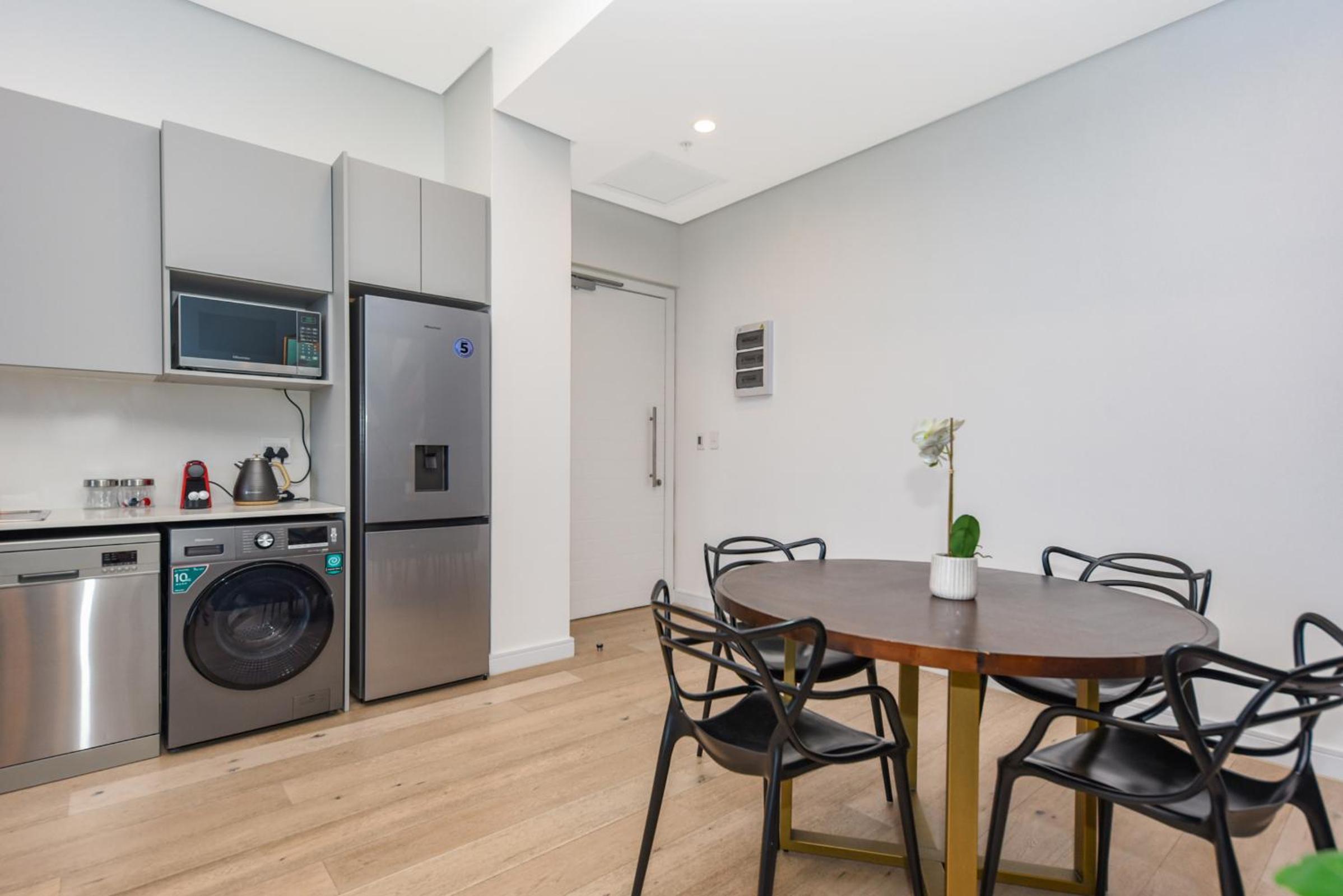 Illovo Central Apartments