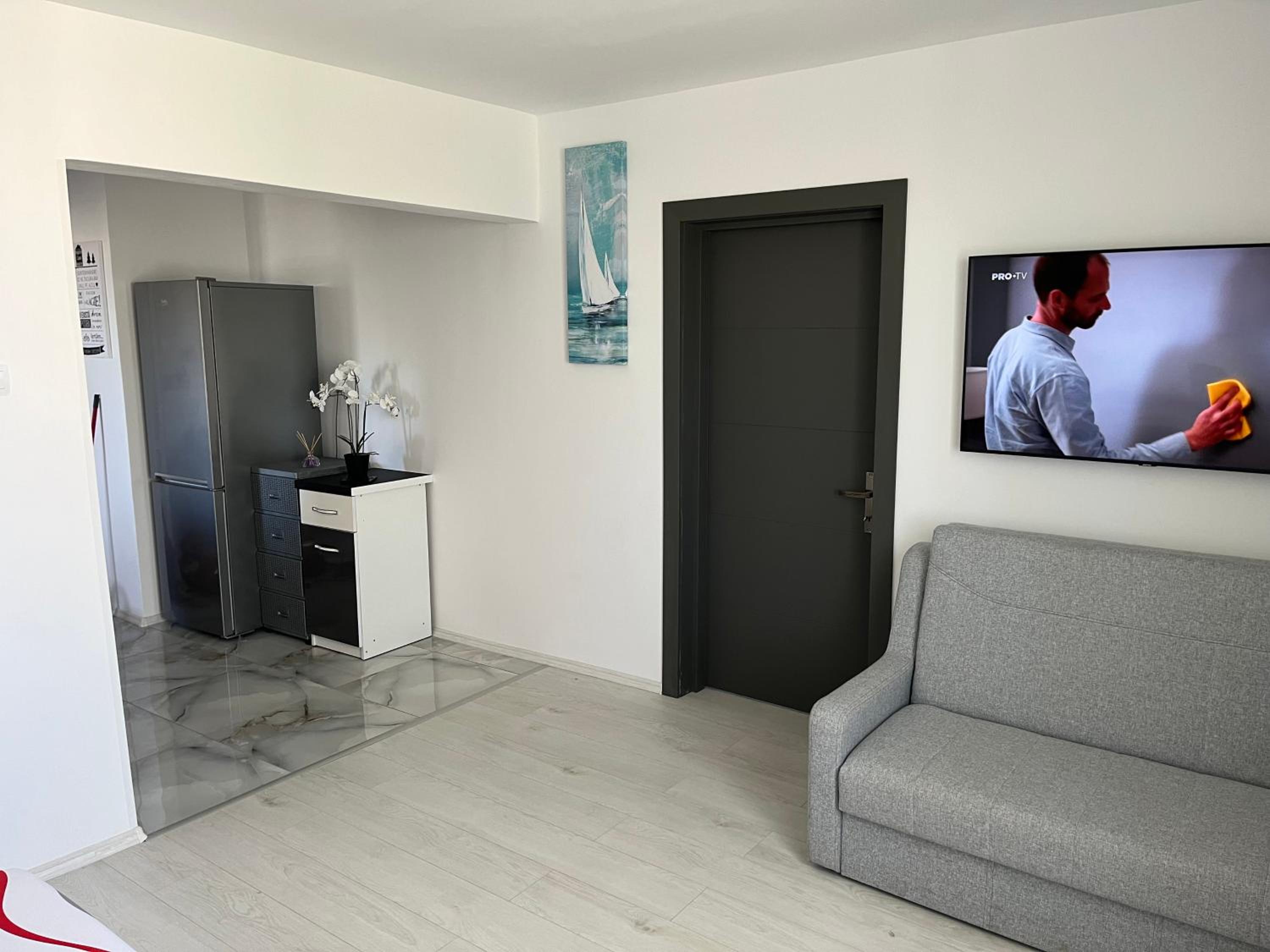 Karina Maliuc Apartment view 5