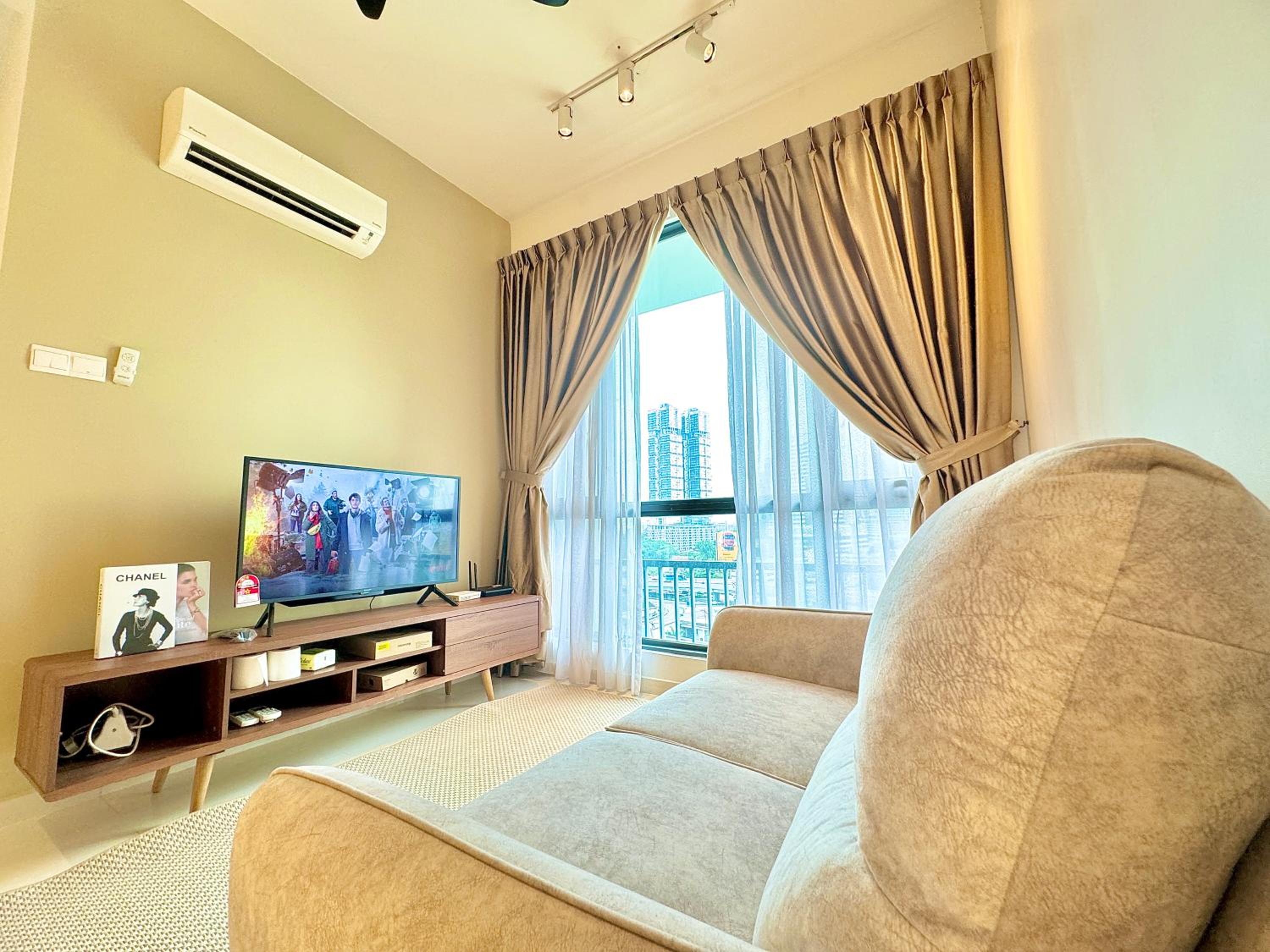 SKS Pavillion Residence Suites by Luxecocoo CK Johor Bahru